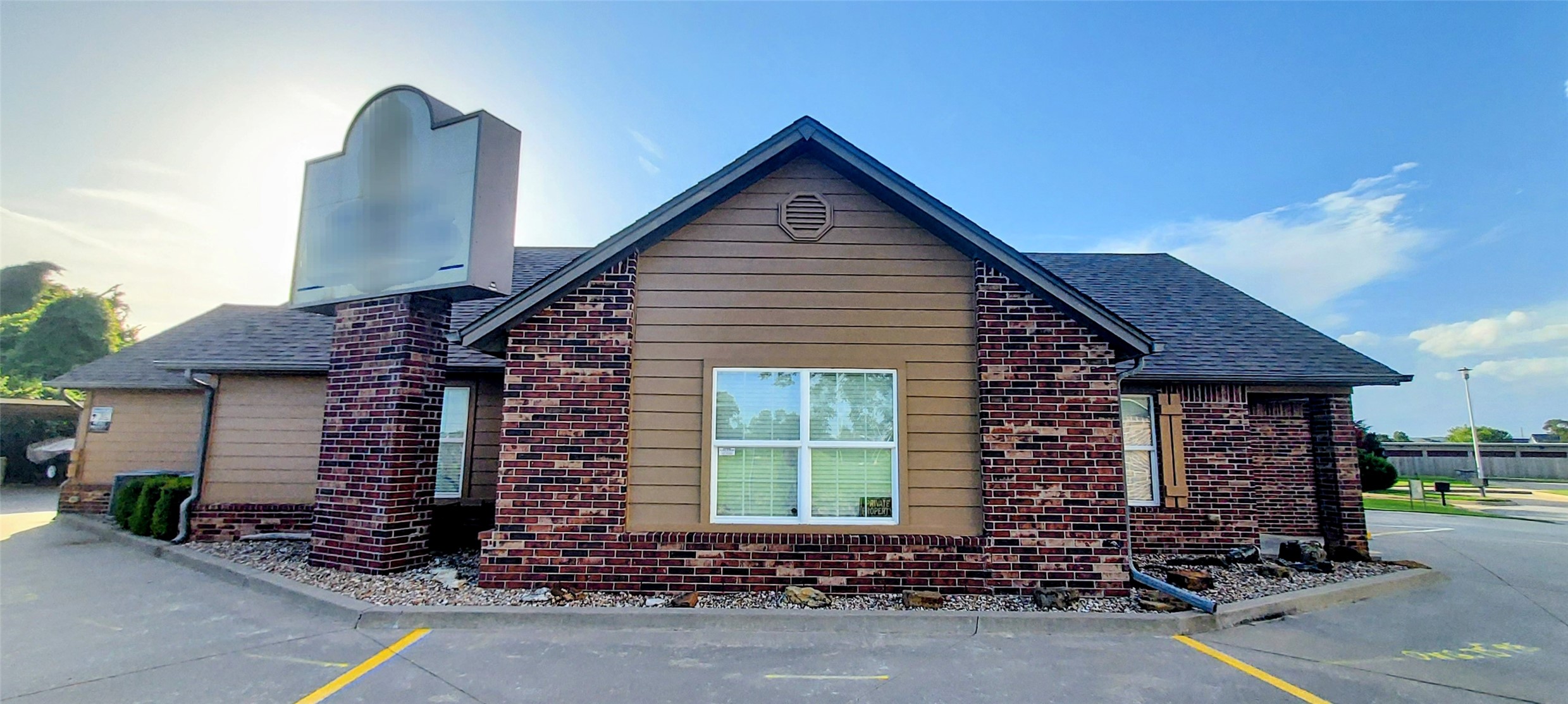 1916 W C Street Property Photo 1