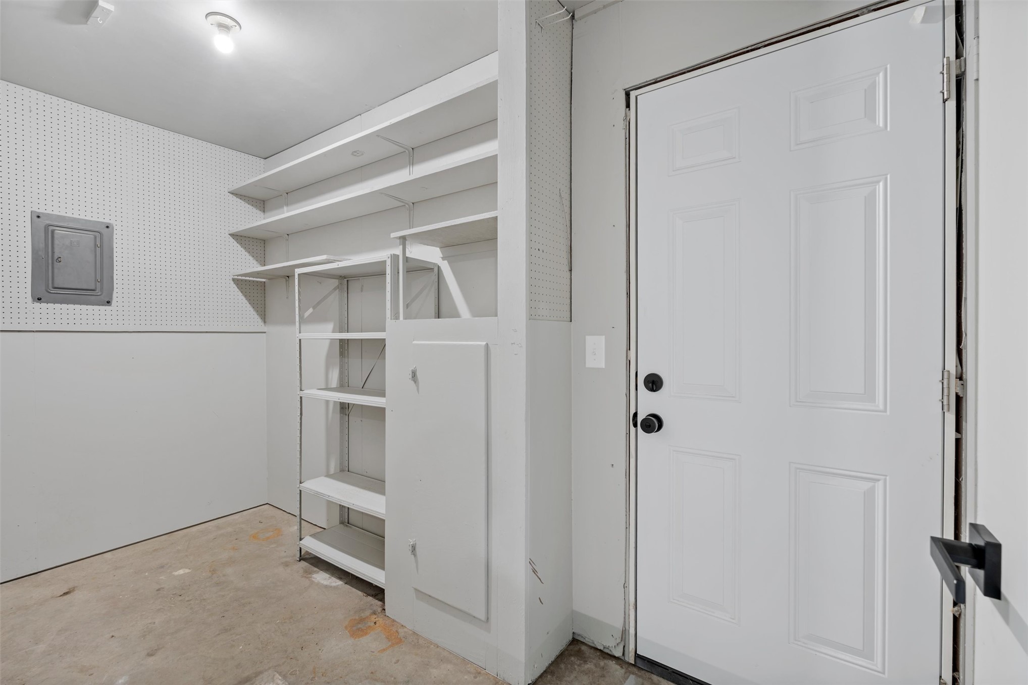 1032 Grandview Property Photo 17