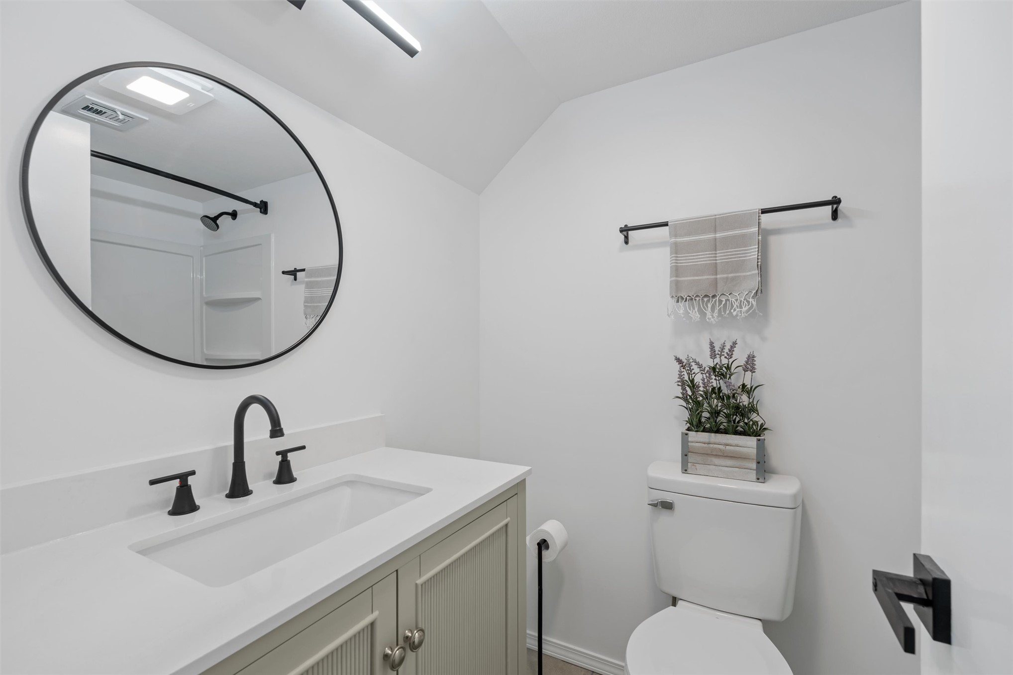 1032 Grandview Property Photo 25