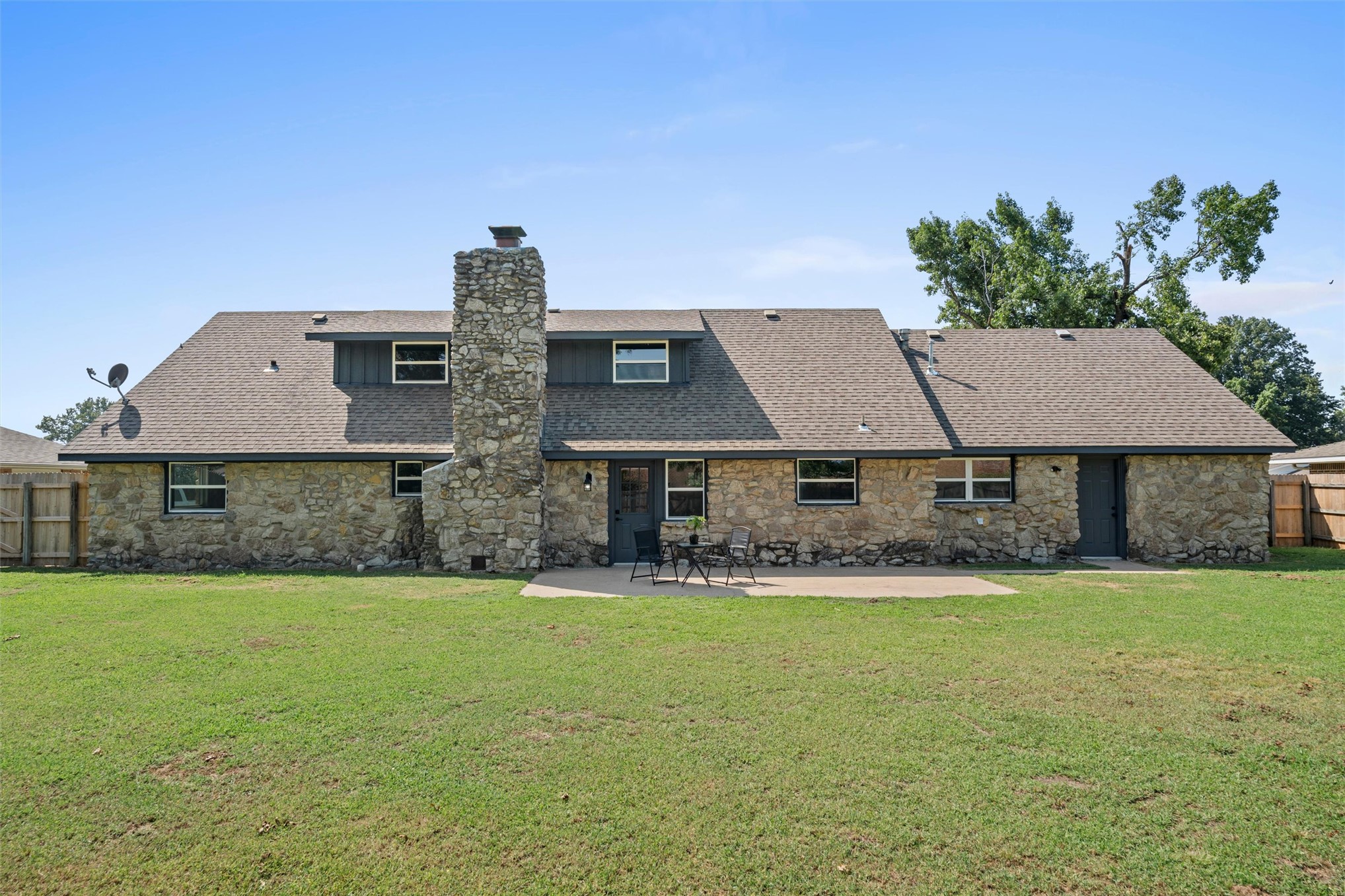 1032 Grandview Property Photo 27
