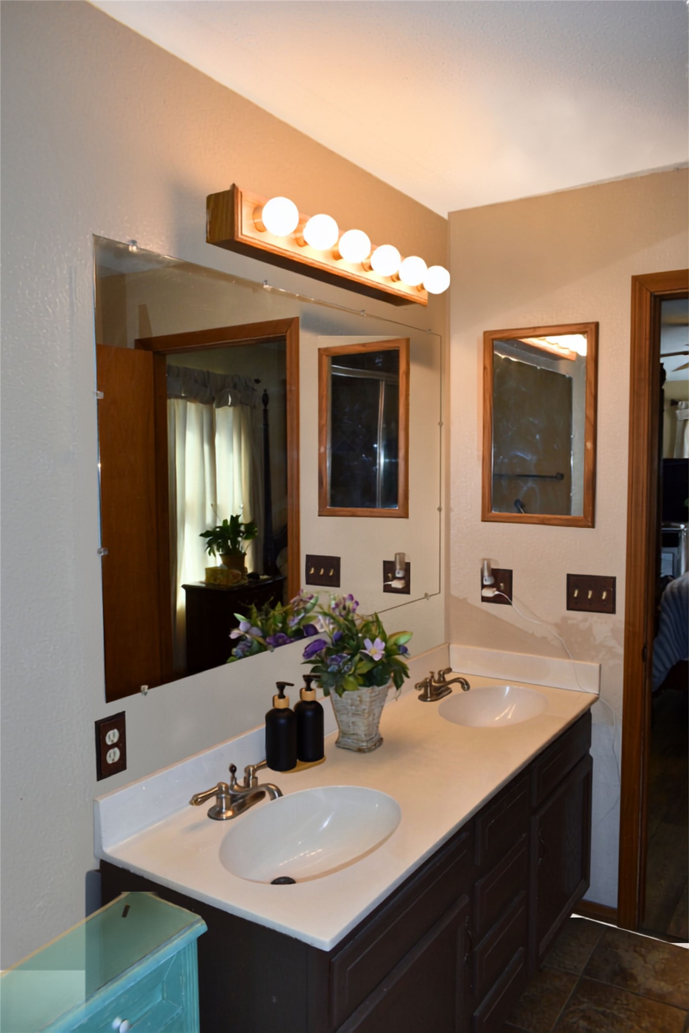 417622 E 1910 Road Property Photo 24