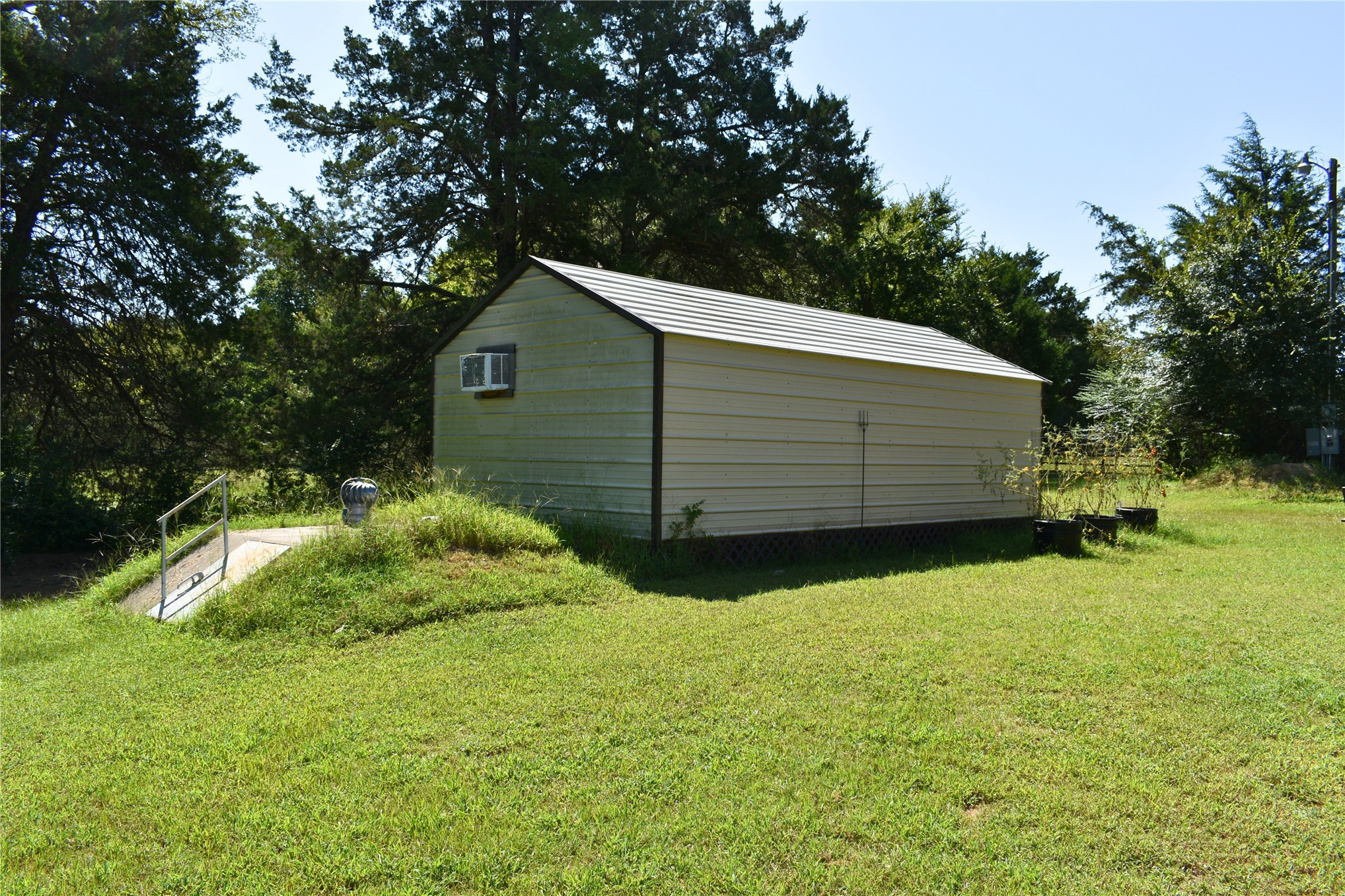 417622 E 1910 Road Property Photo 55