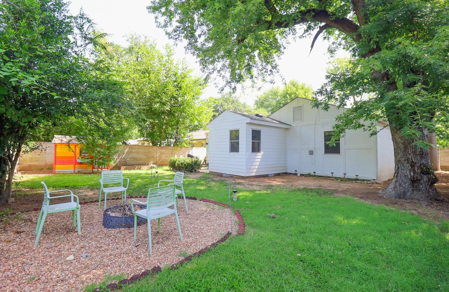 4918 S Madison Avenue Property Photo 25