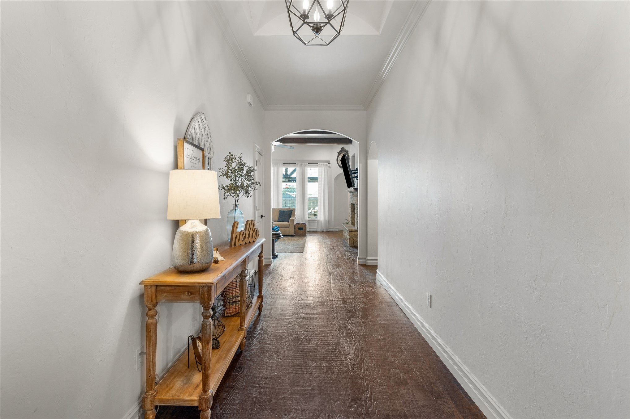 6614 S Willow Place Property Photo 3