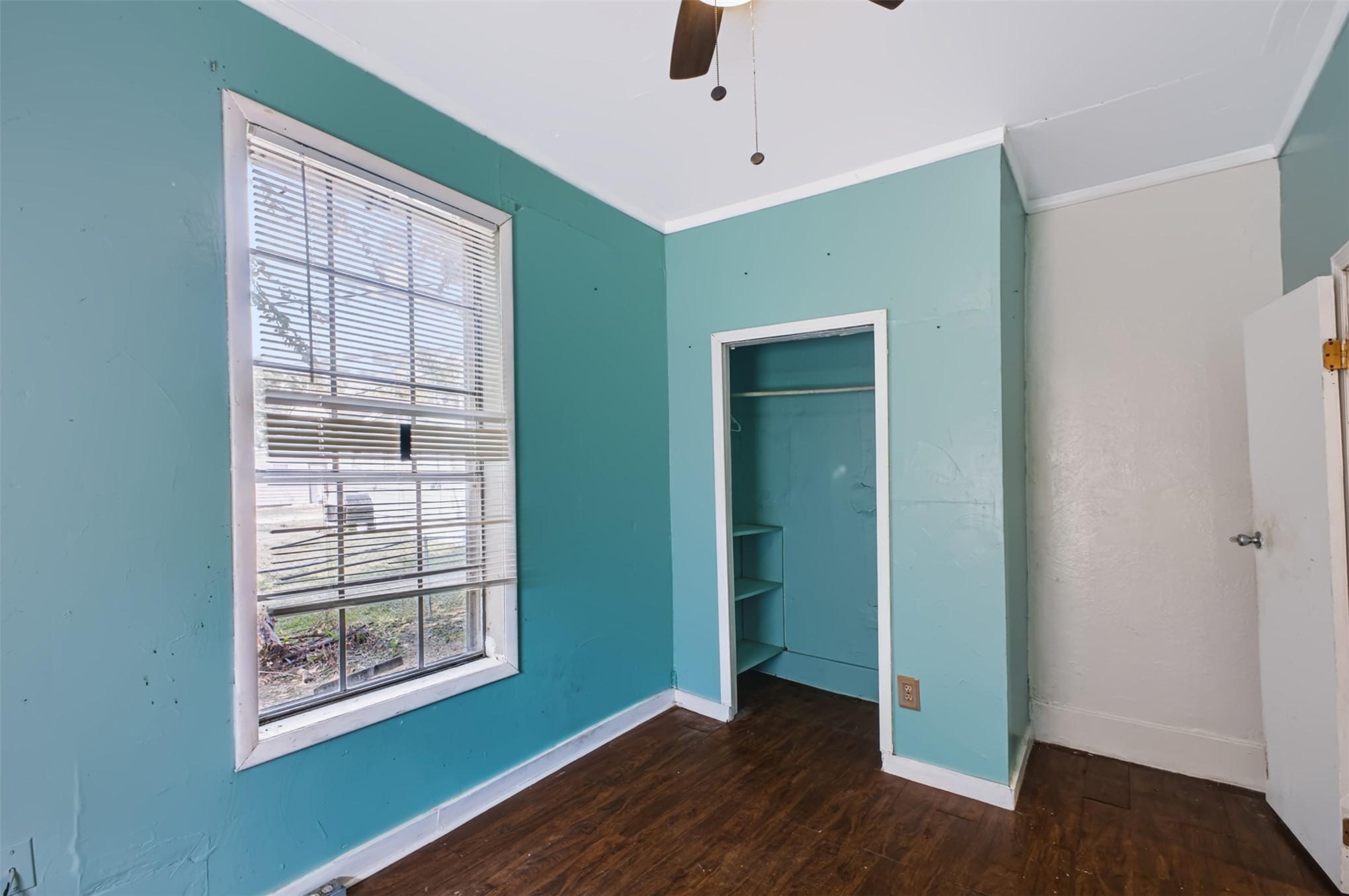 928 E Corona Property Photo 18