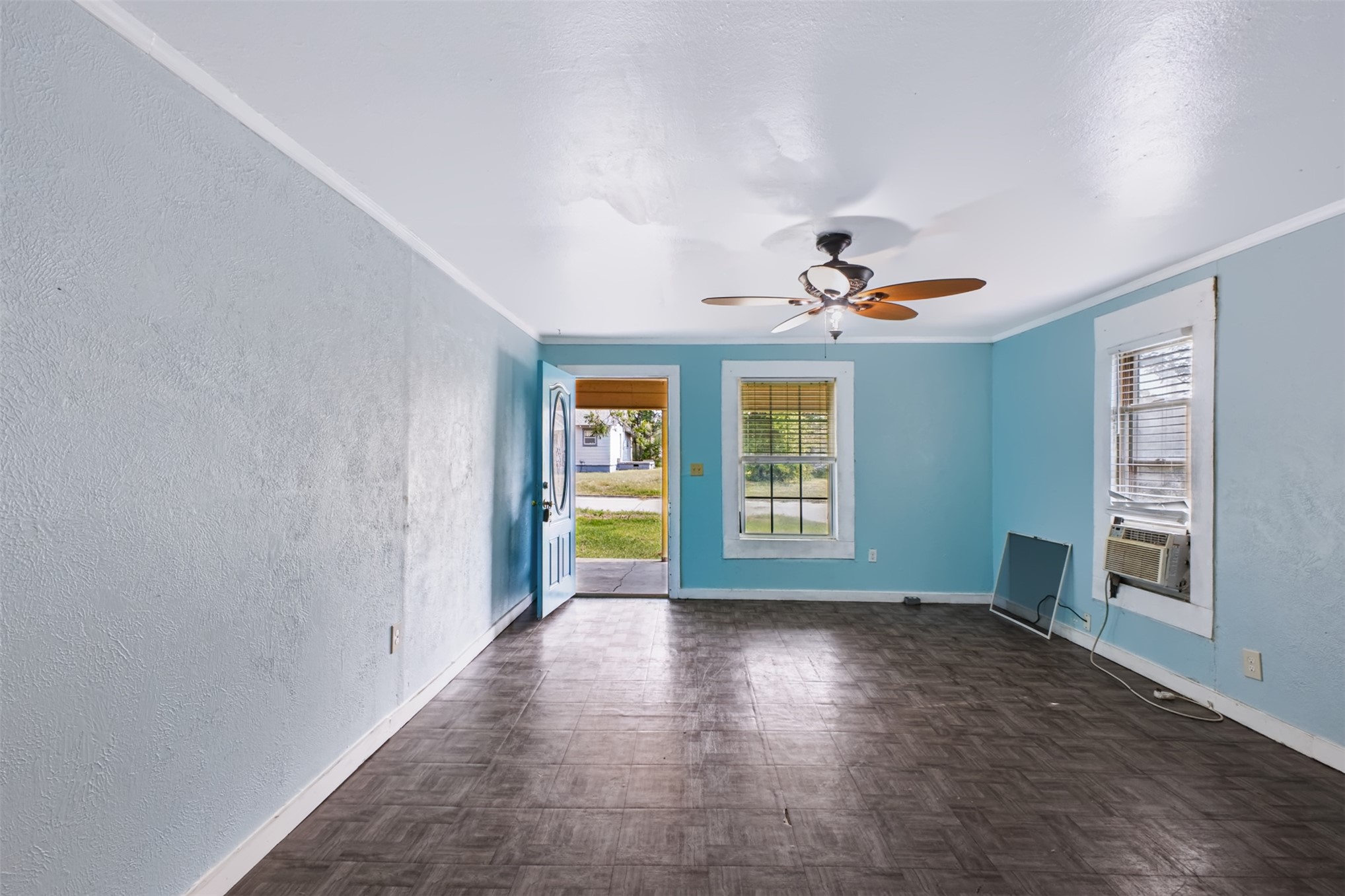 928 E Corona Property Photo 35