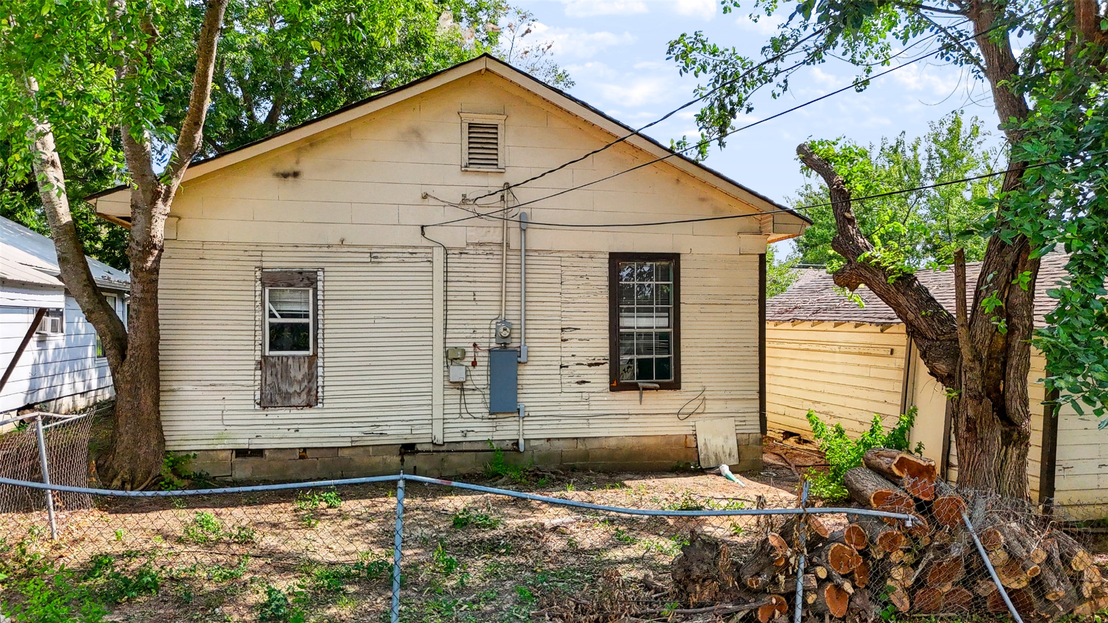928 E Corona Property Photo 41
