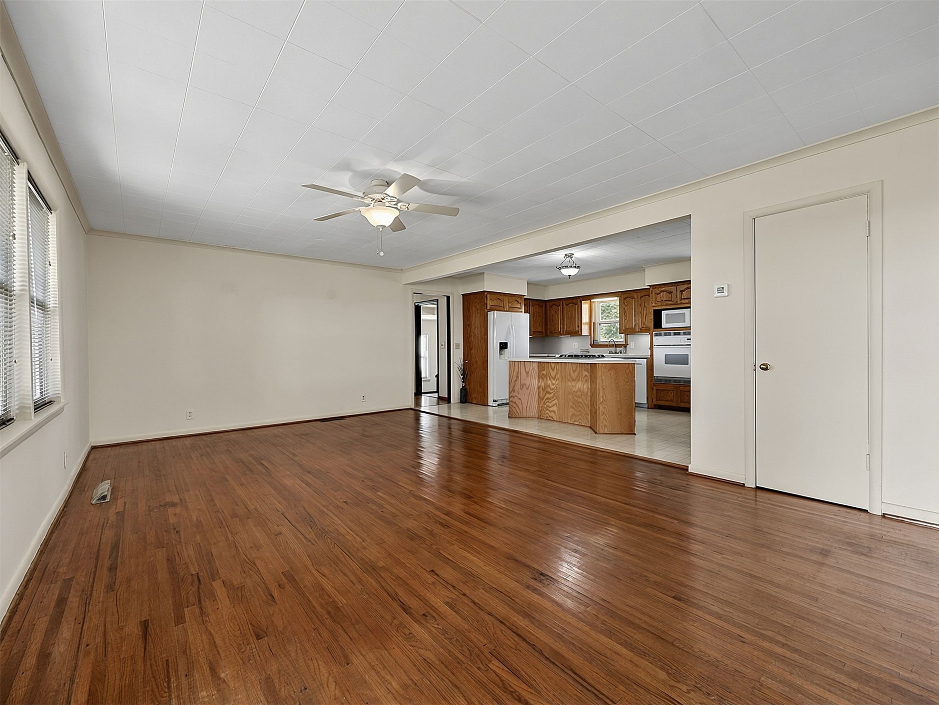 27414 S 4440 Road Property Photo 9