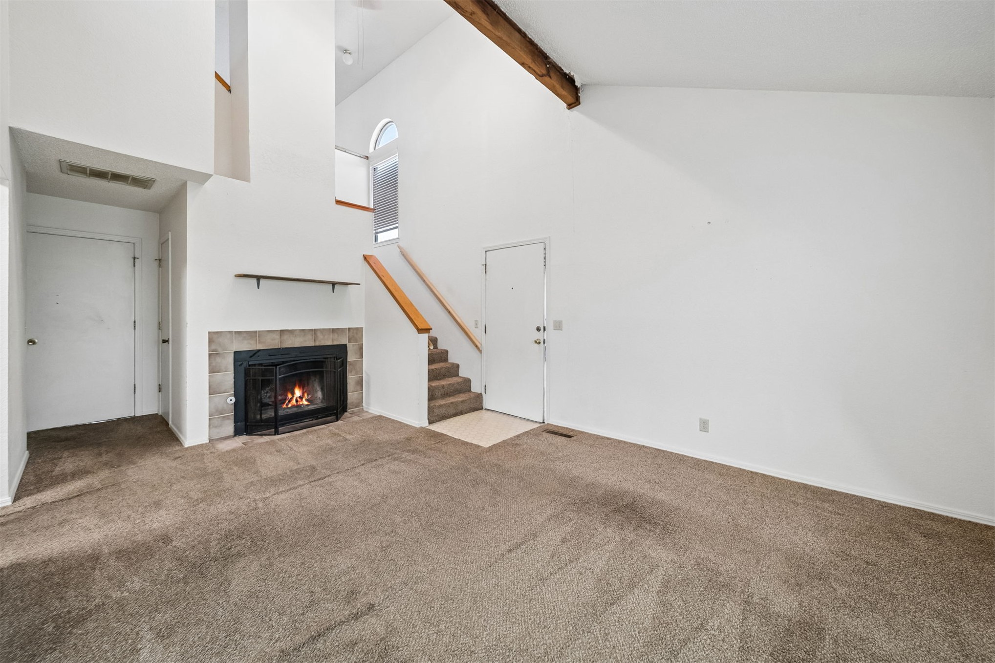 2201 W Quantico Street Property Photo 6
