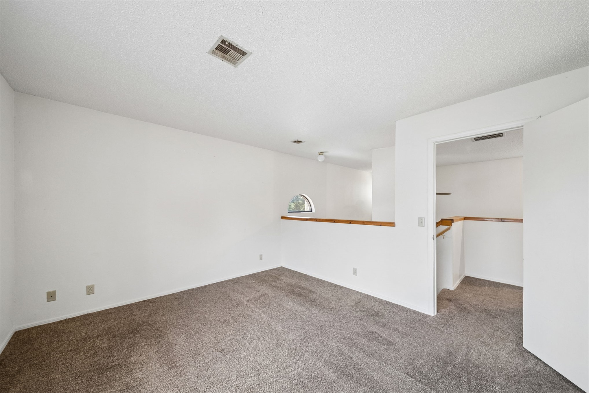 2201 W Quantico Street Property Photo 21