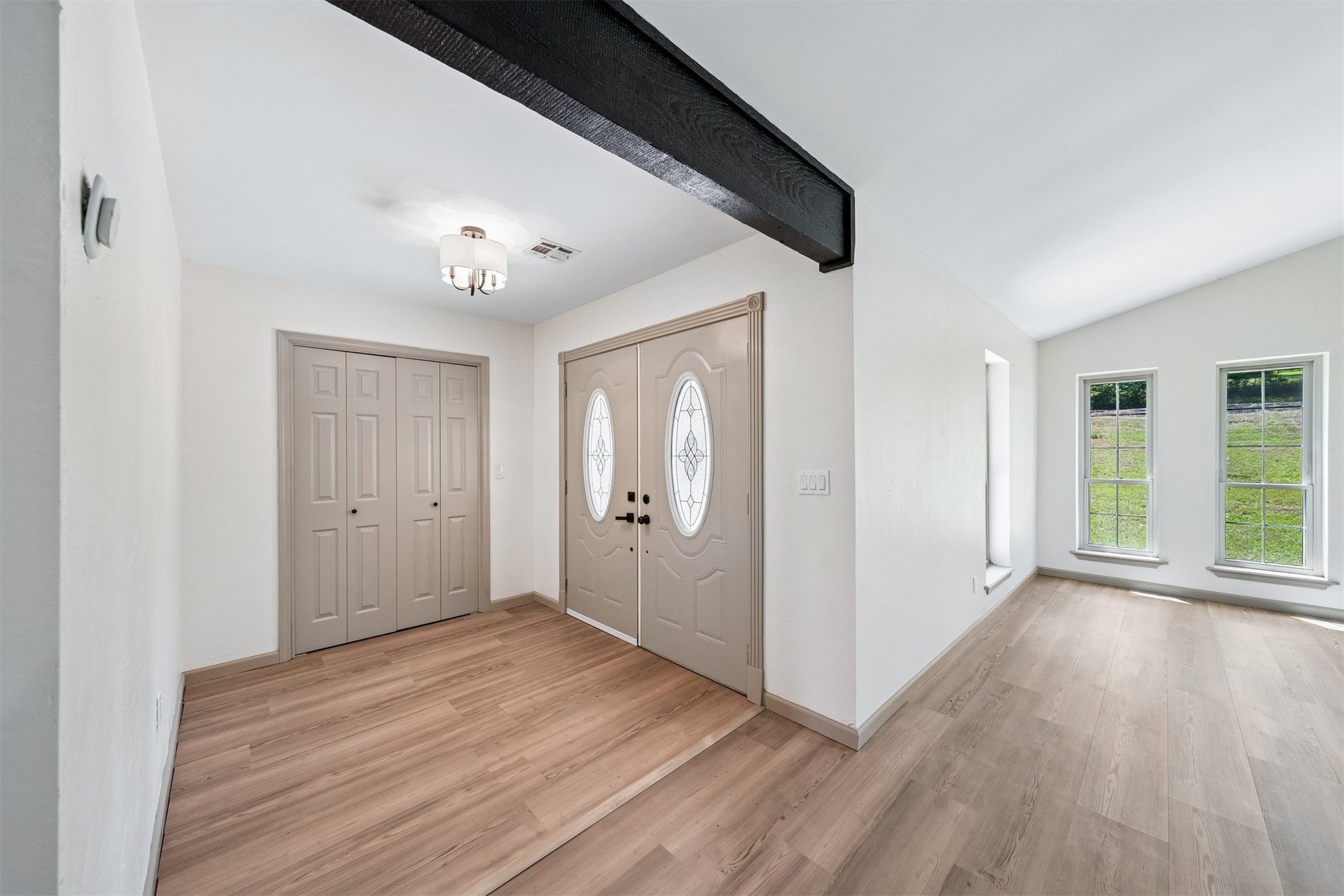 31475 Dunegan Road Property Photo 6