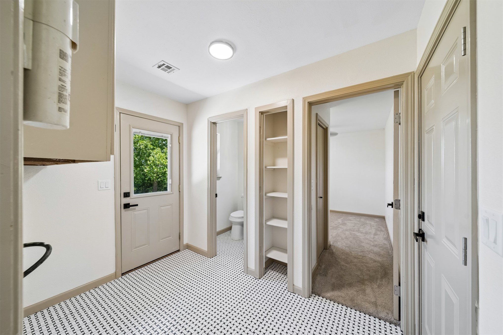 31475 Dunegan Road Property Photo 31