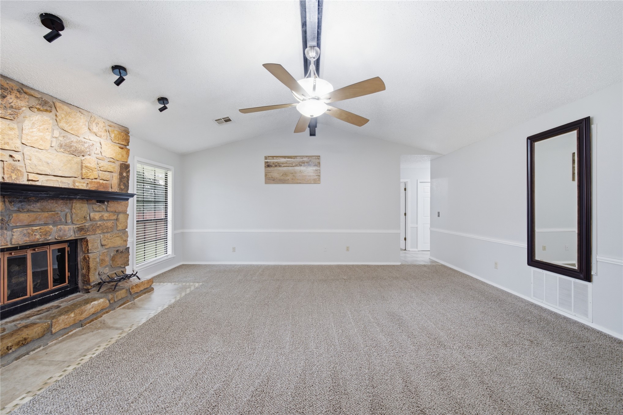 7629 E 88th Place Property Photo 10