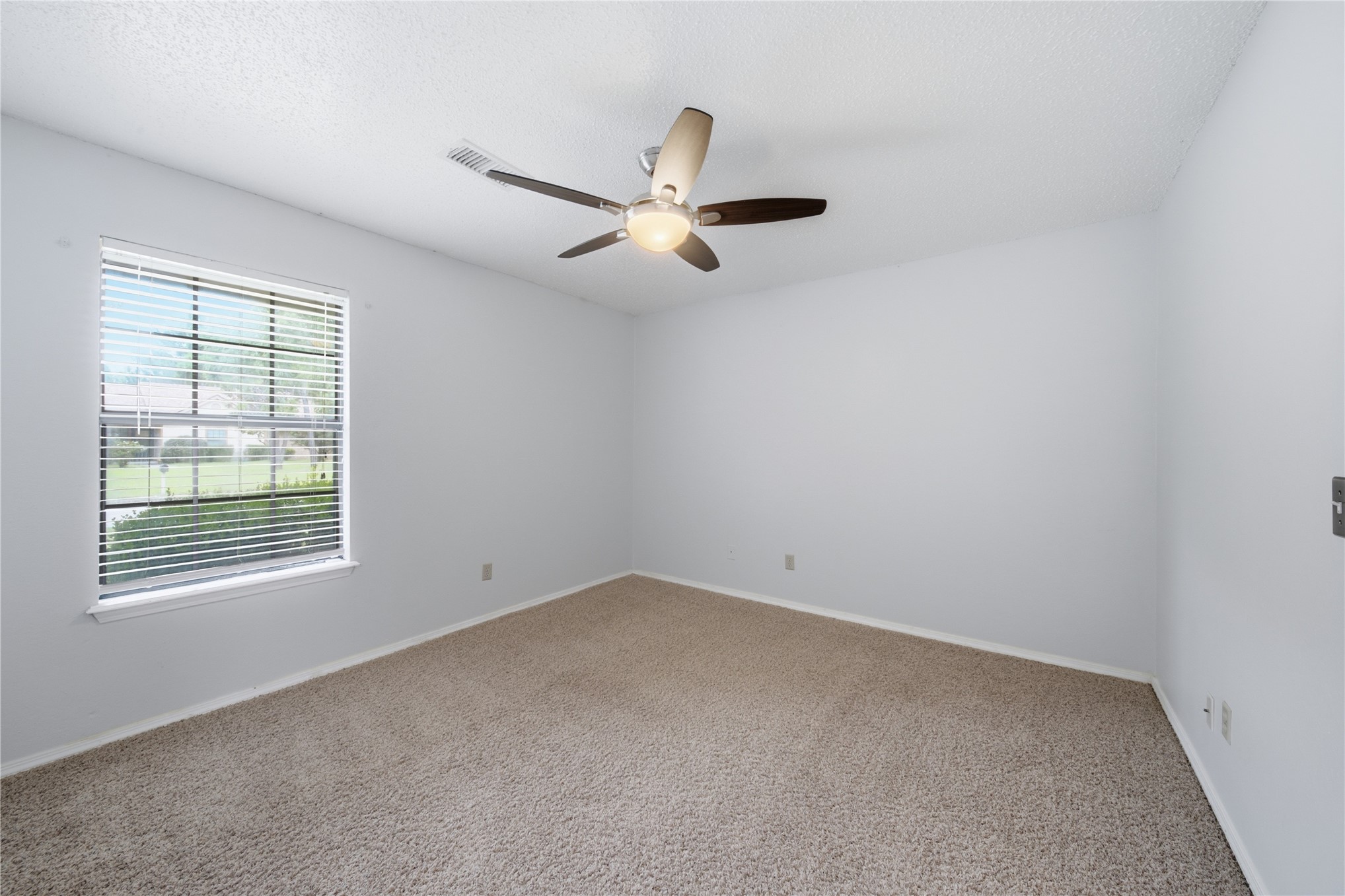 7629 E 88th Place Property Photo 25