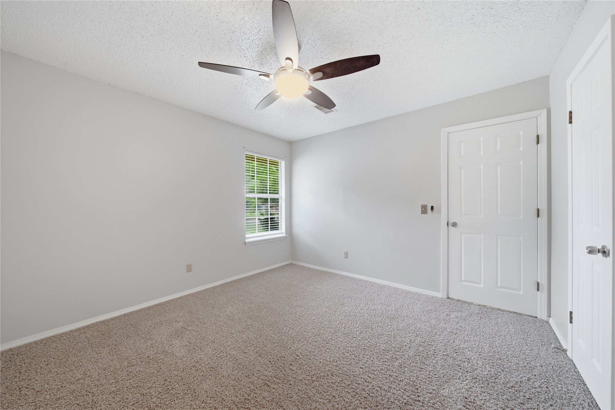 7629 E 88th Place Property Photo 29