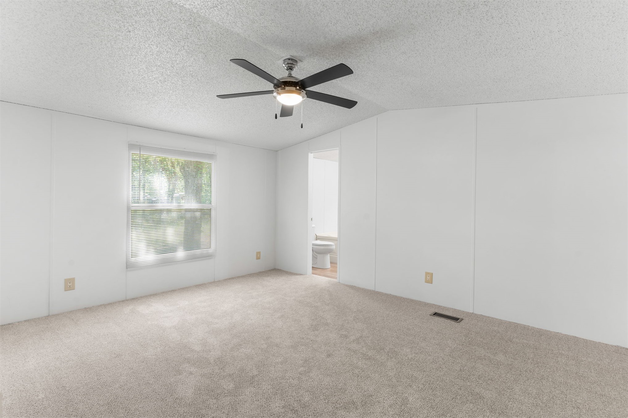 16122 S Maple Drive Property Photo 17