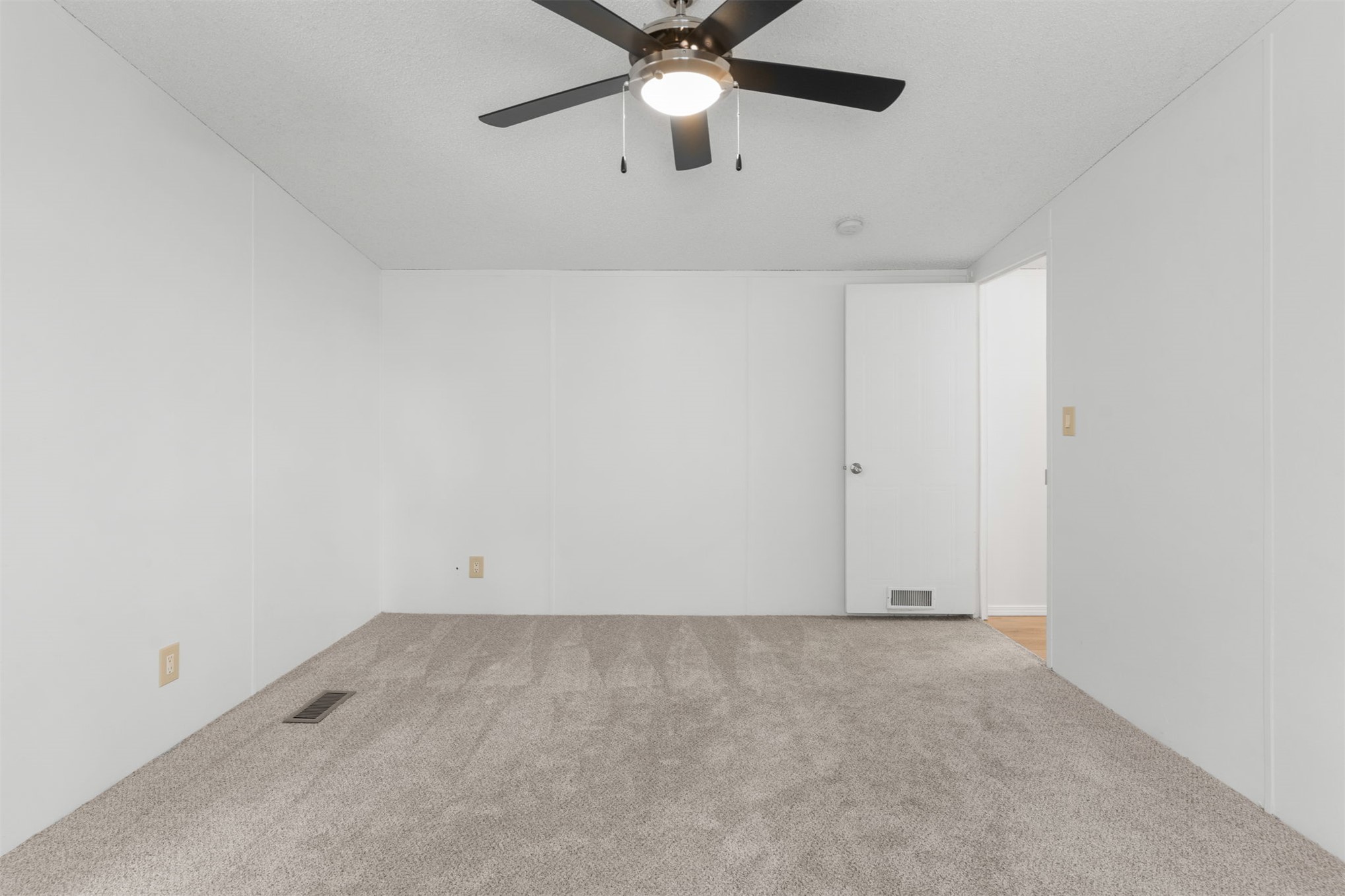 16122 S Maple Drive Property Photo 19