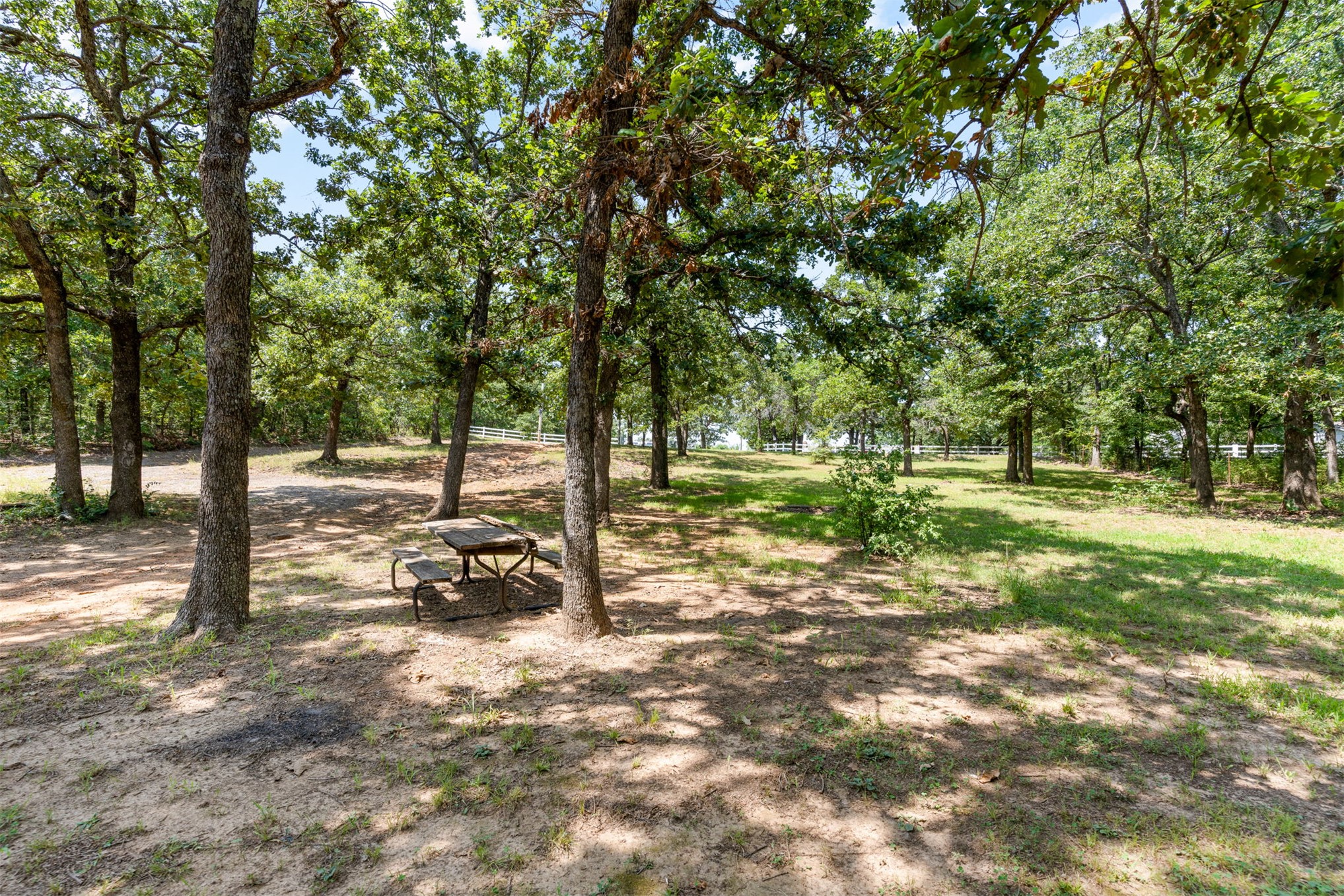16122 S Maple Drive Property Photo 40