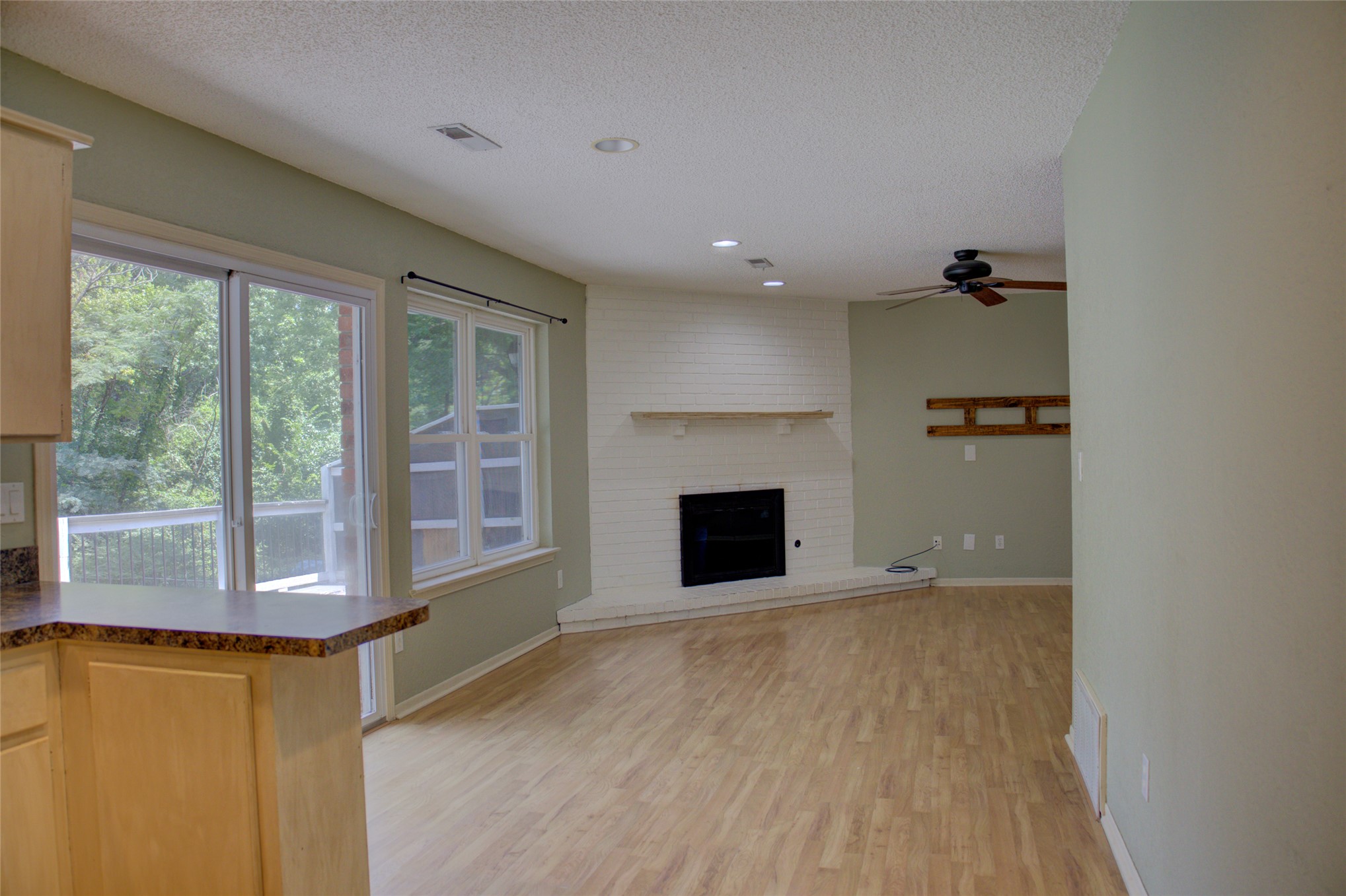 7501 S Juniper Place Property Photo 11