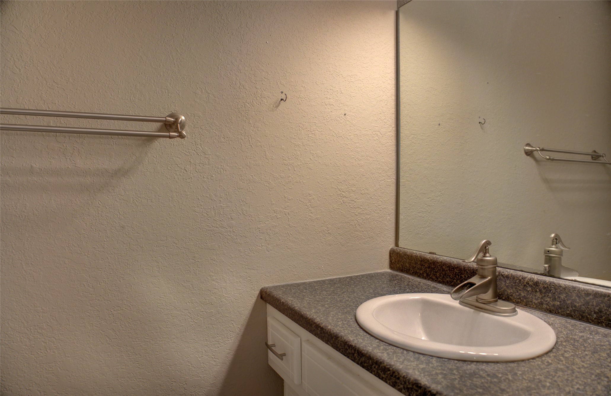 7501 S Juniper Place Property Photo 24