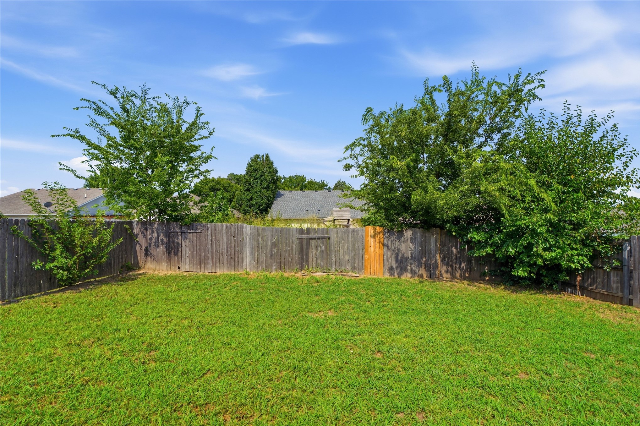 612 N Ross Street Property Photo 39