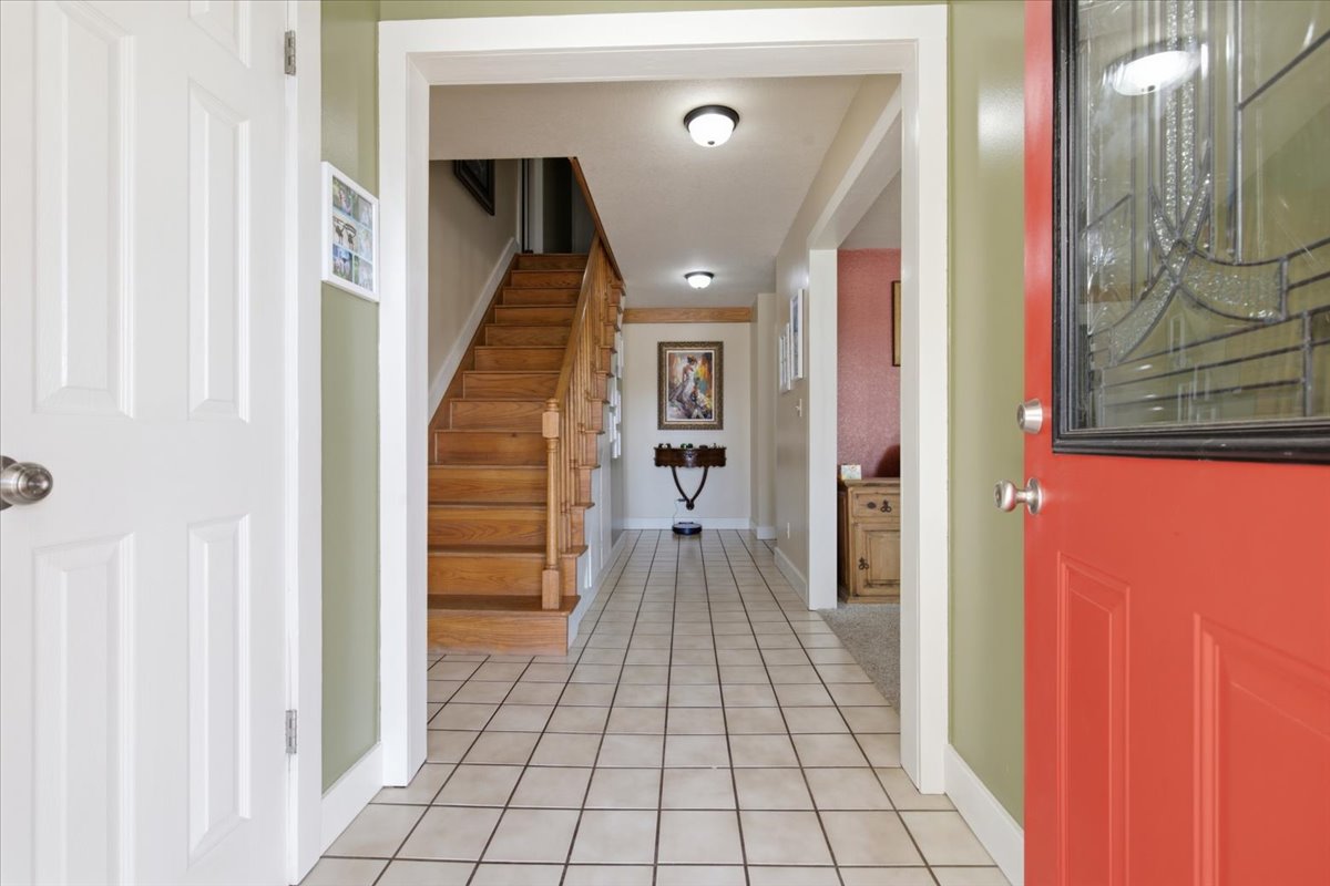 7587 County Road 3610 Property Photo 7