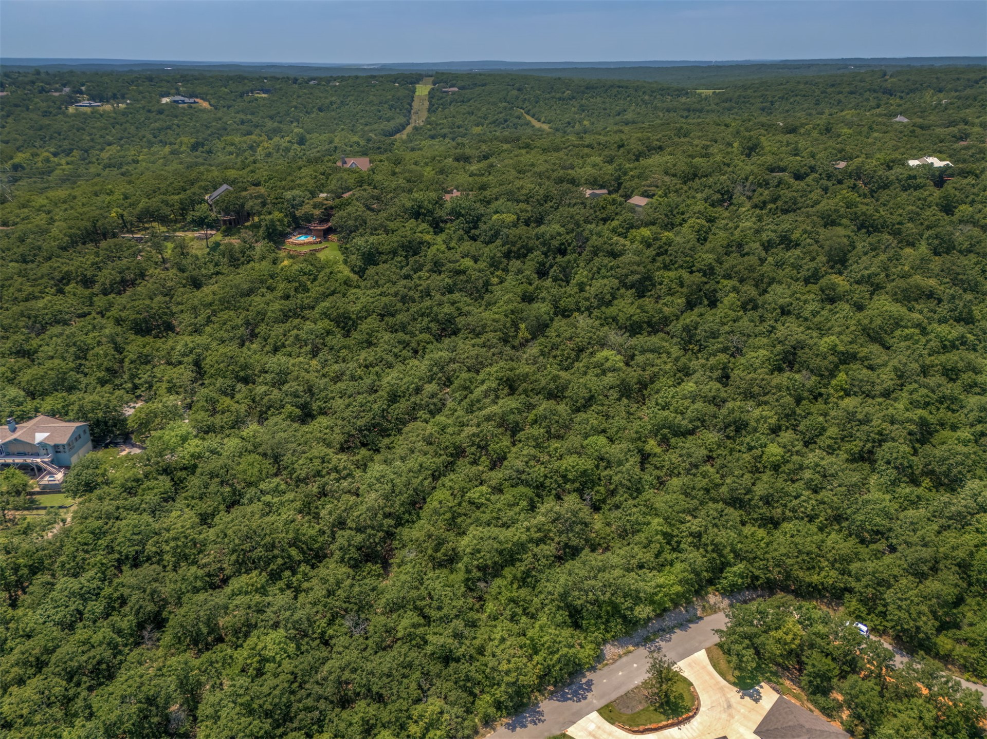 Mustang Trail Property Photo 3