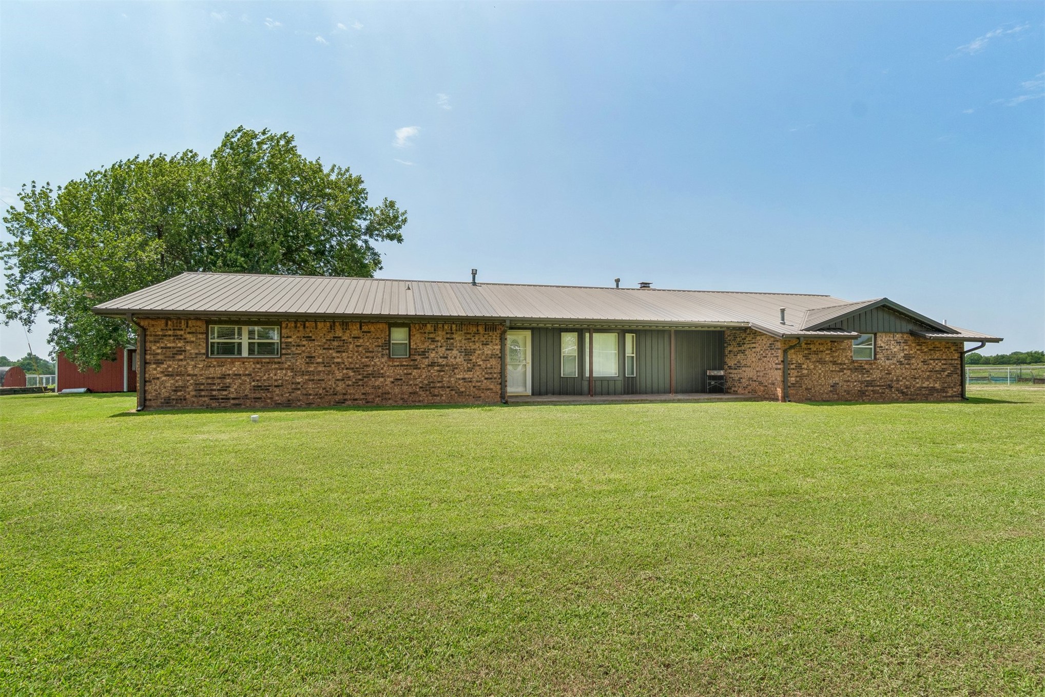 344701 E 750 Road Property Photo 1