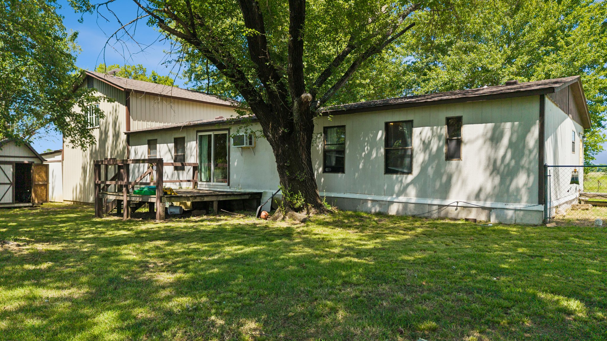 856 S 429 Property Photo 24
