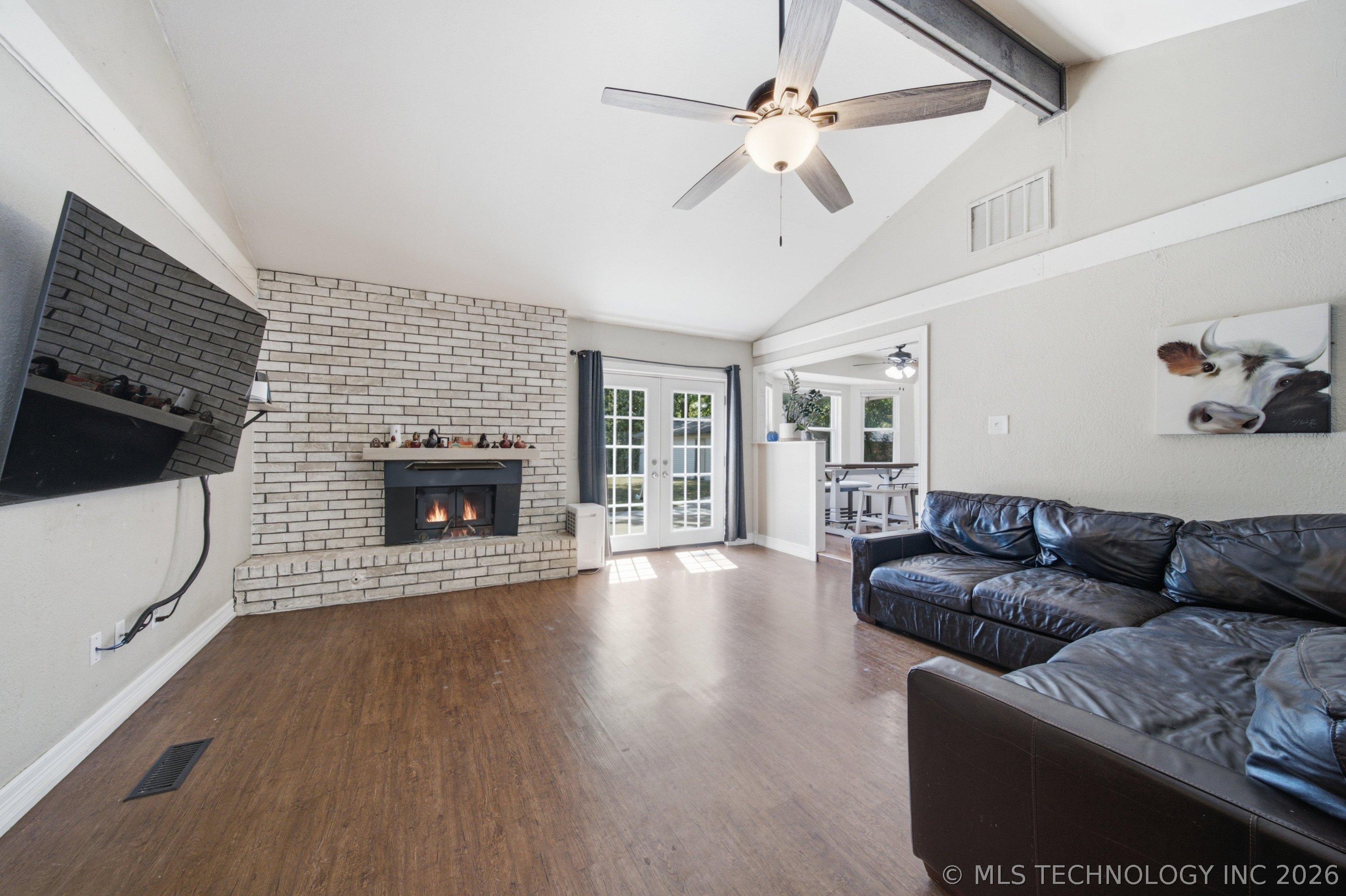 7324 S Dennis Boulevard Property Photo 8