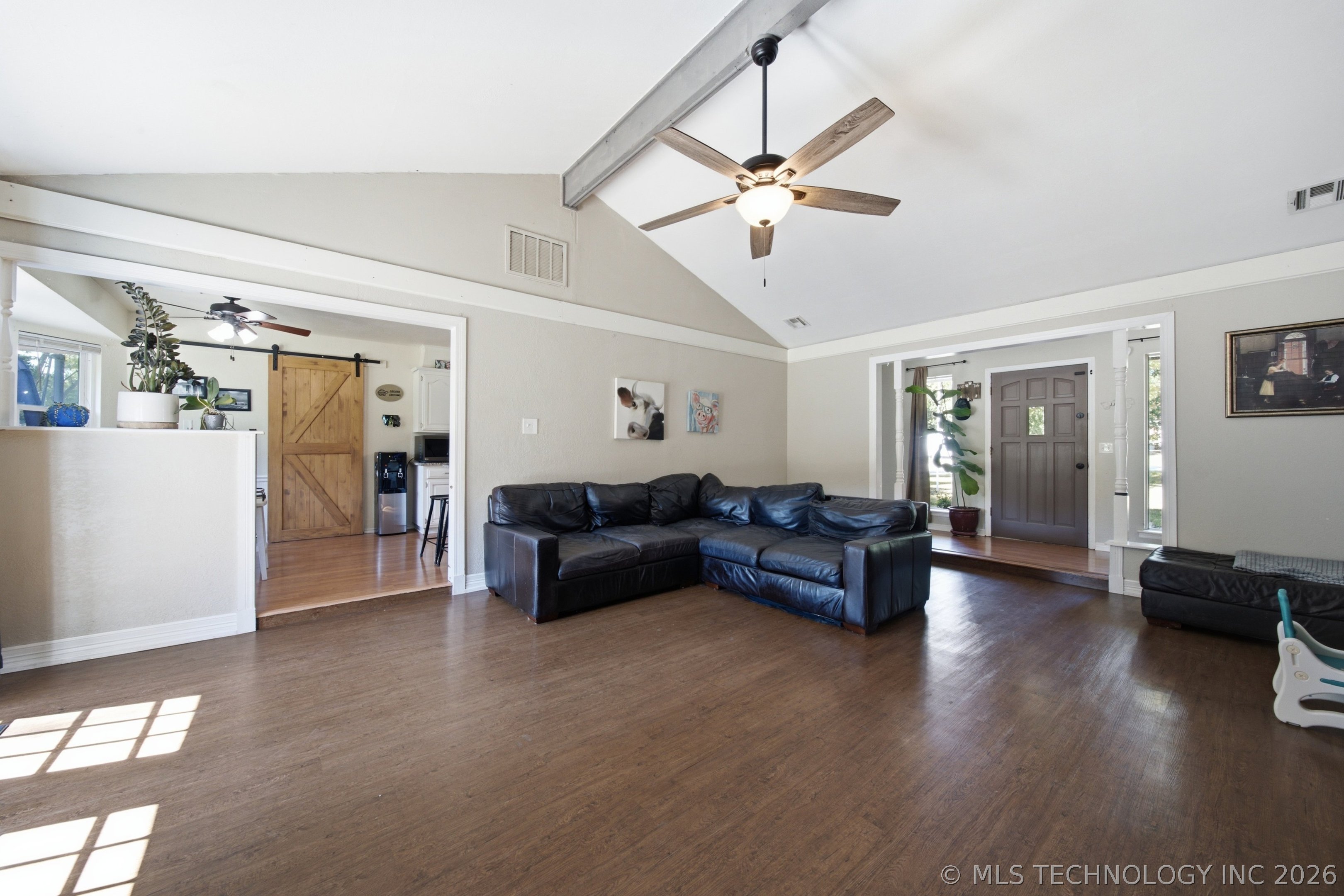 7324 S Dennis Boulevard Property Photo 10