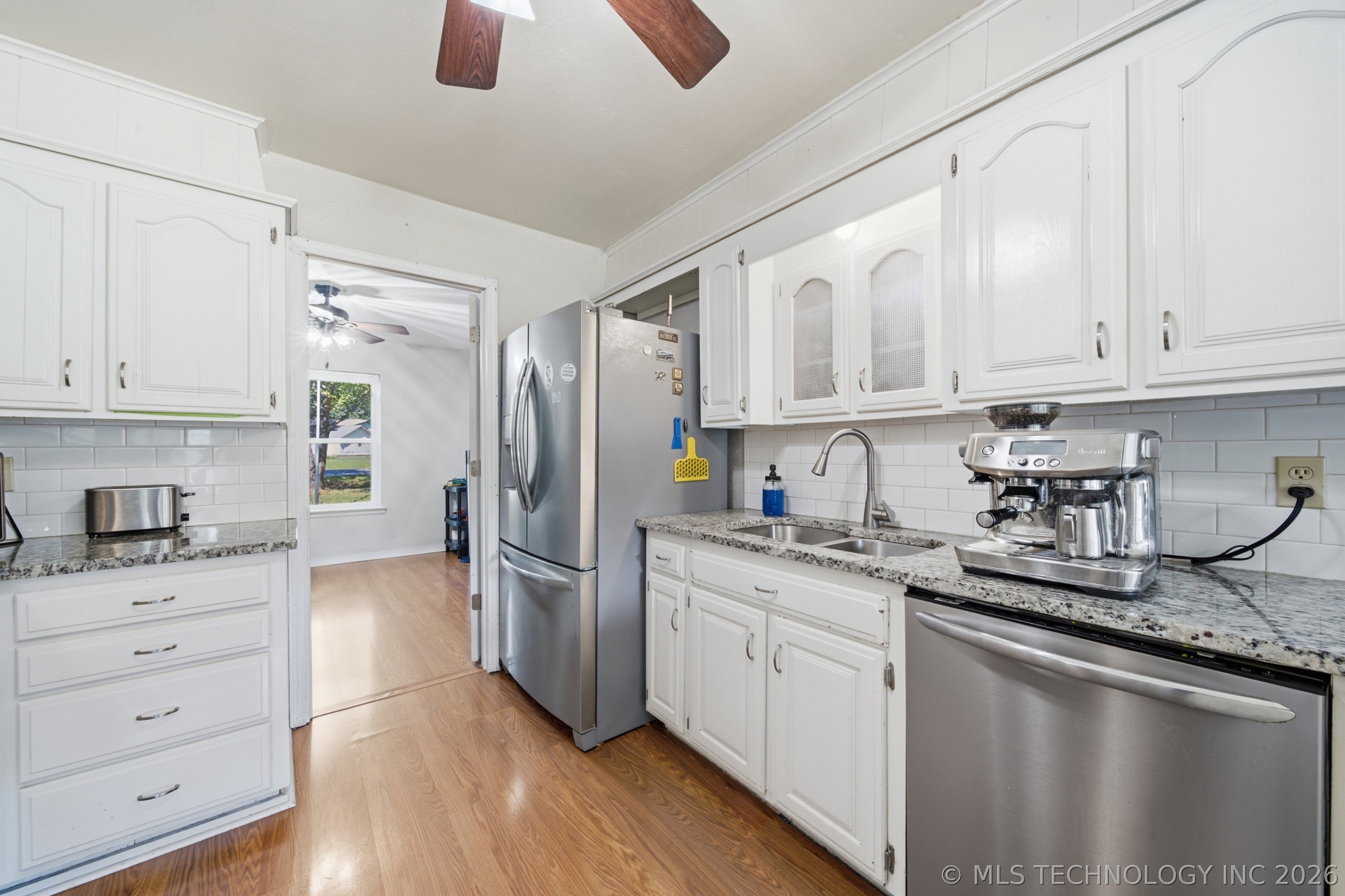 7324 S Dennis Boulevard Property Photo 15