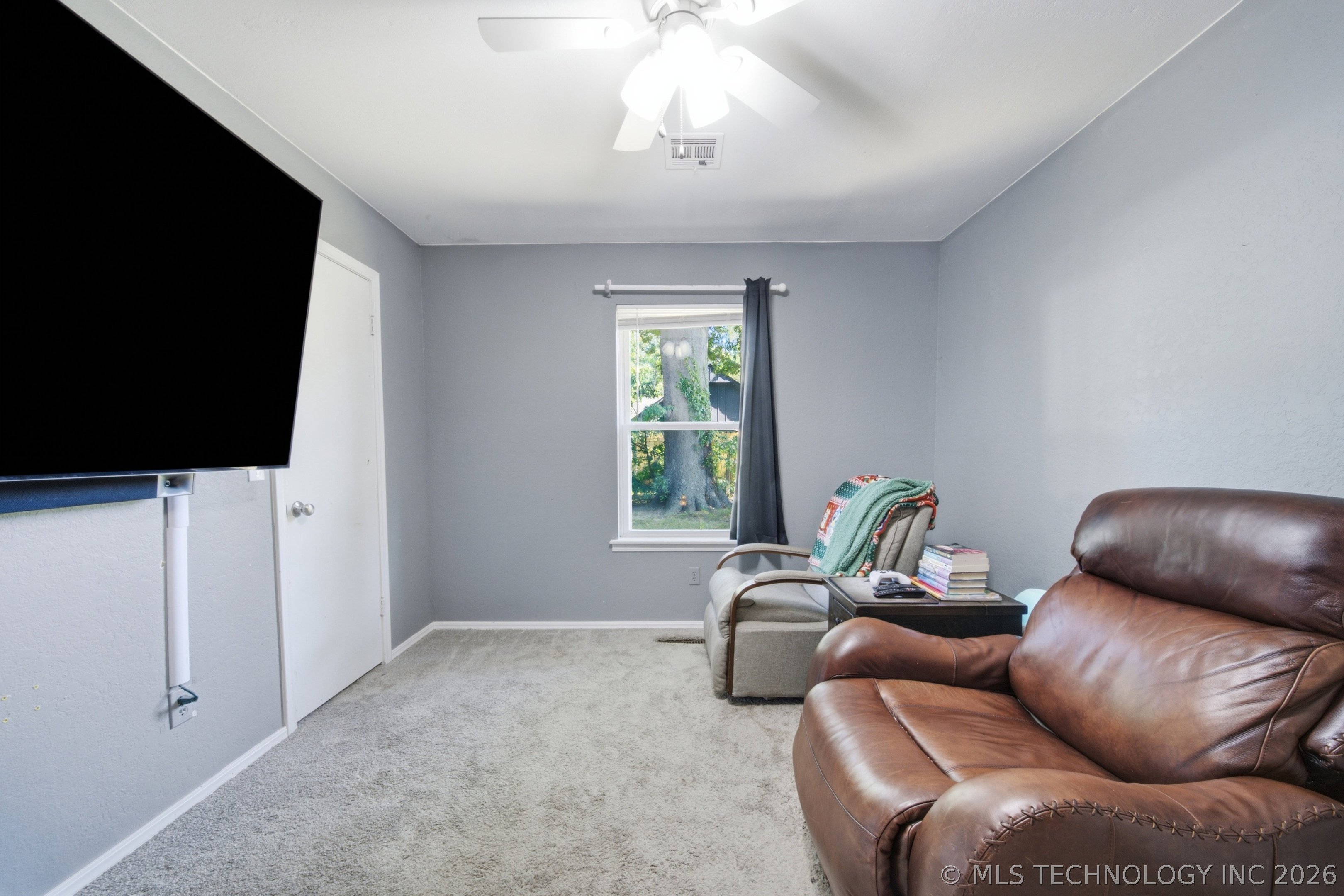 7324 S Dennis Boulevard Property Photo 29