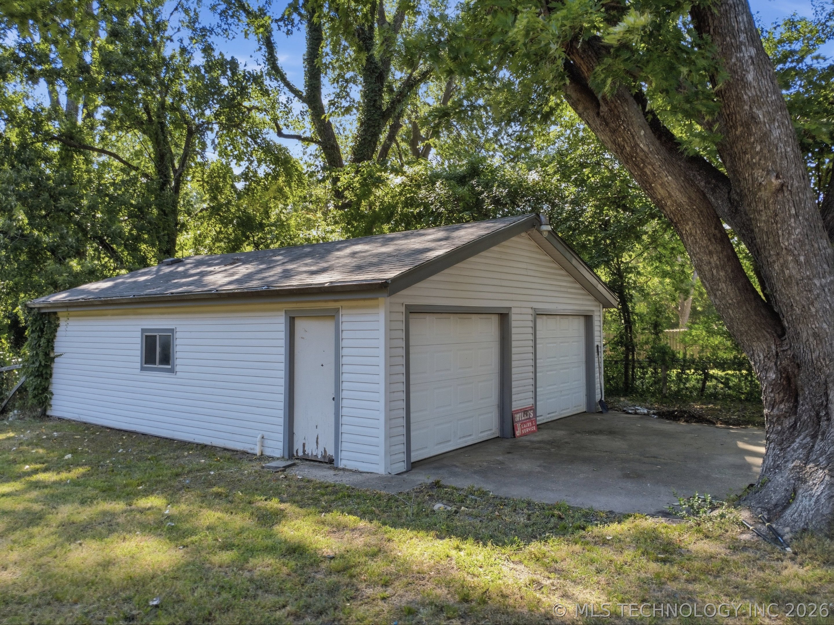7324 S Dennis Boulevard Property Photo 35