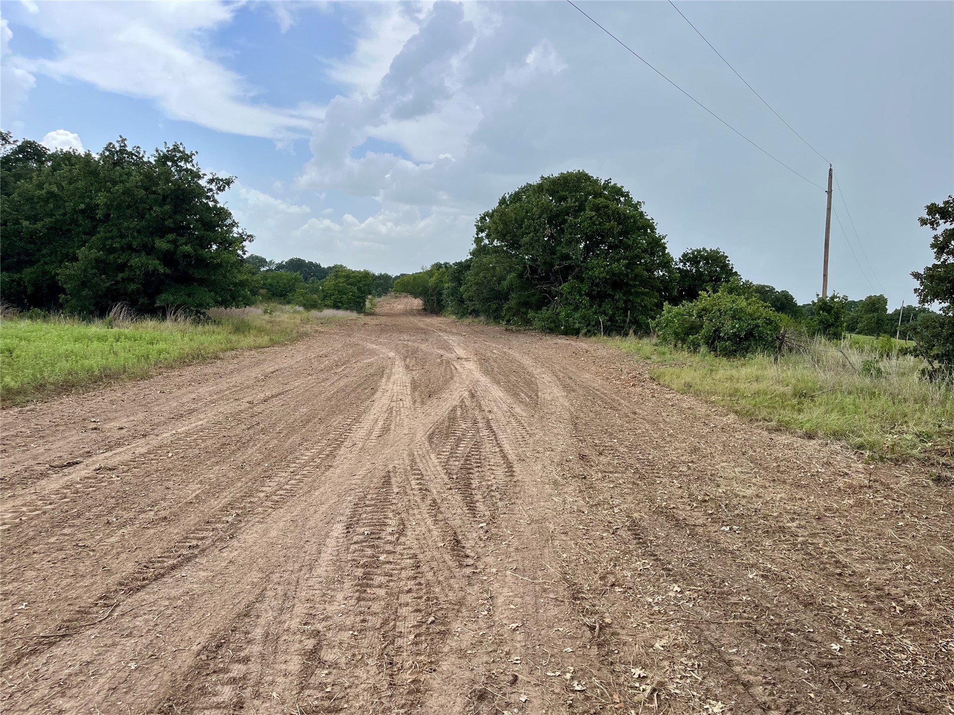 Maverick Road Property Photo 4