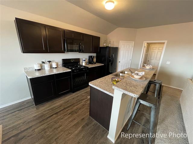 3115 S 15th Place Property Photo 5