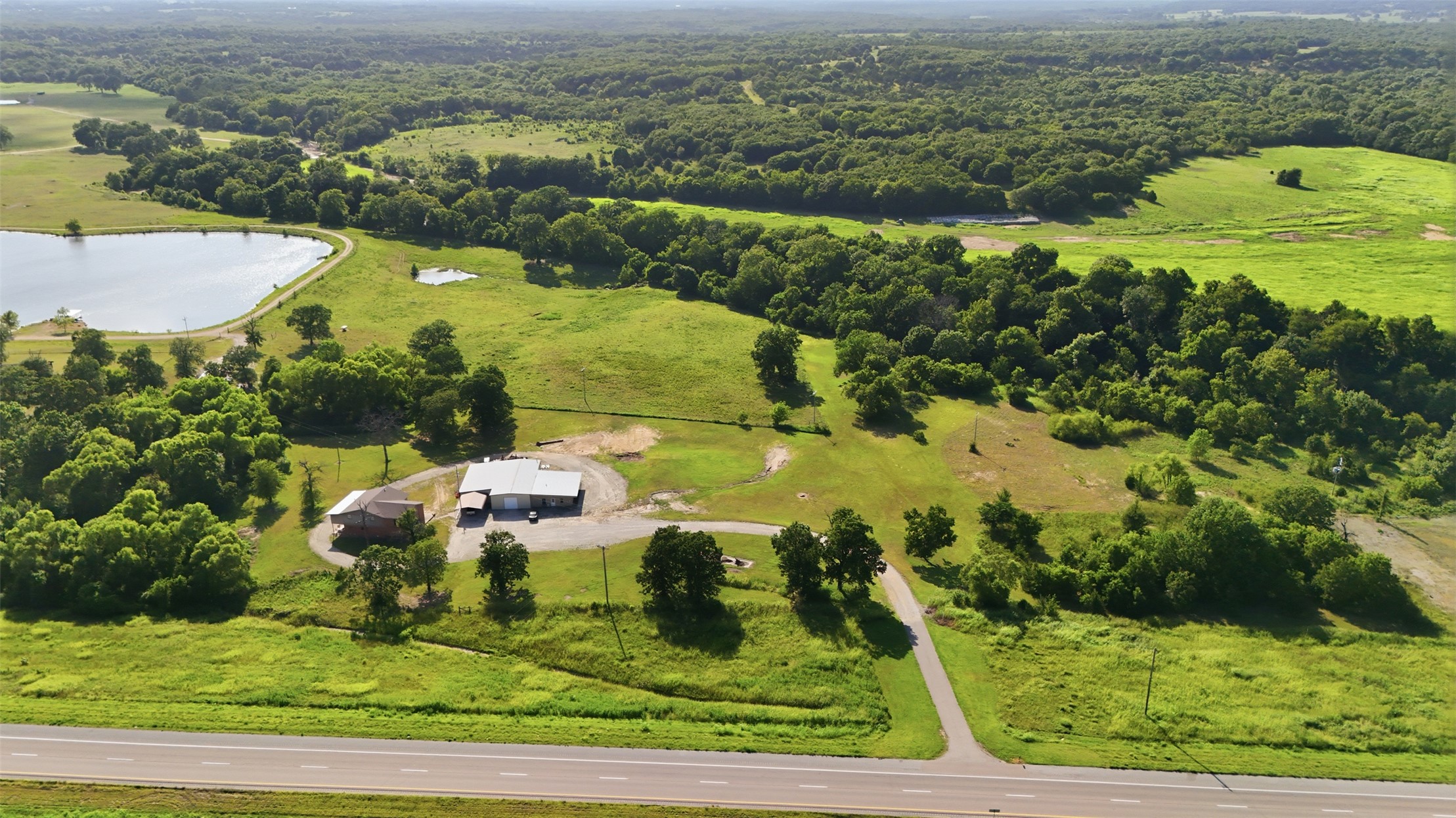 10255 Us Hwy 377 Property Photo 4