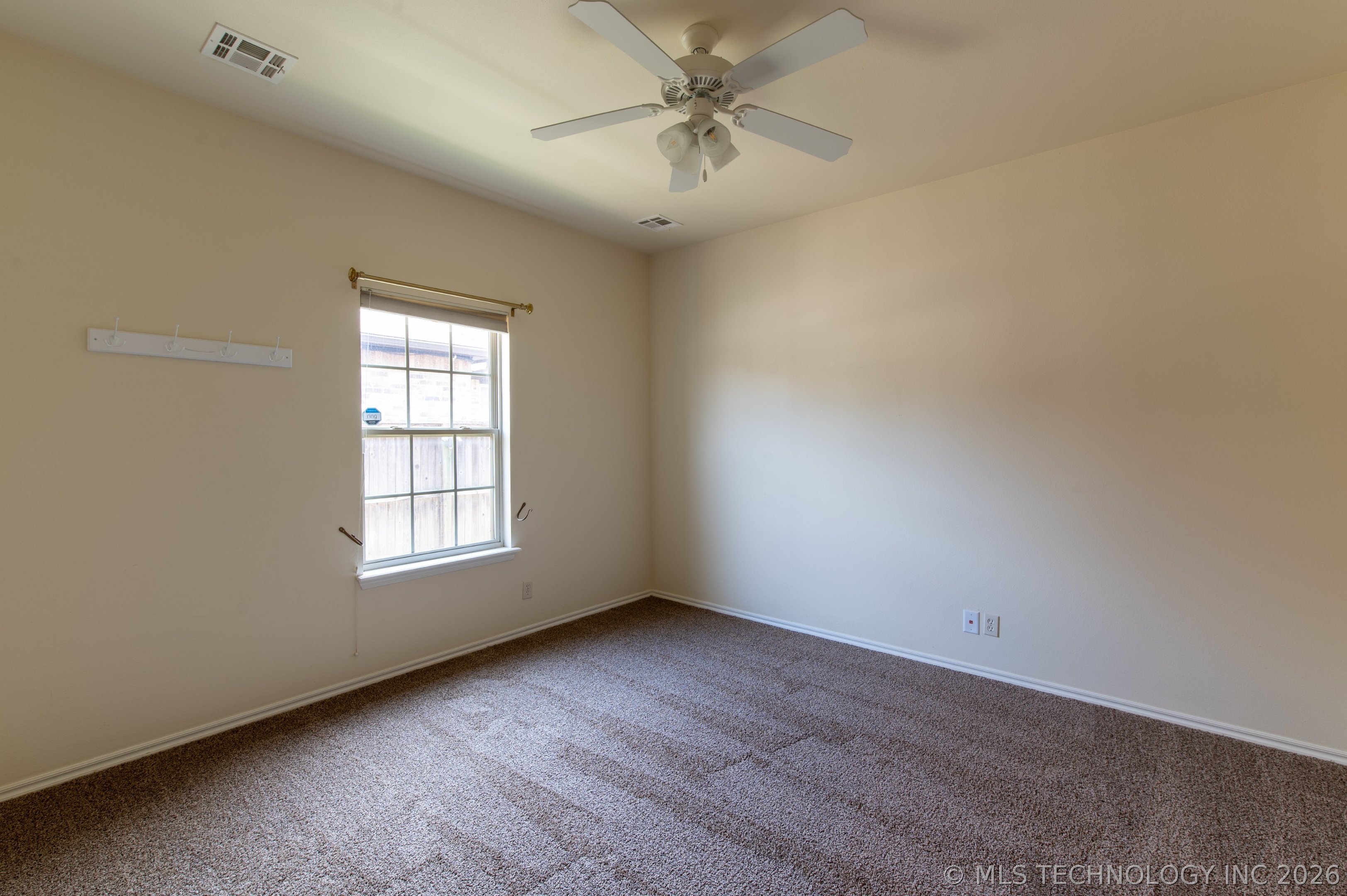 10912 Augusta Drive Property Photo 10
