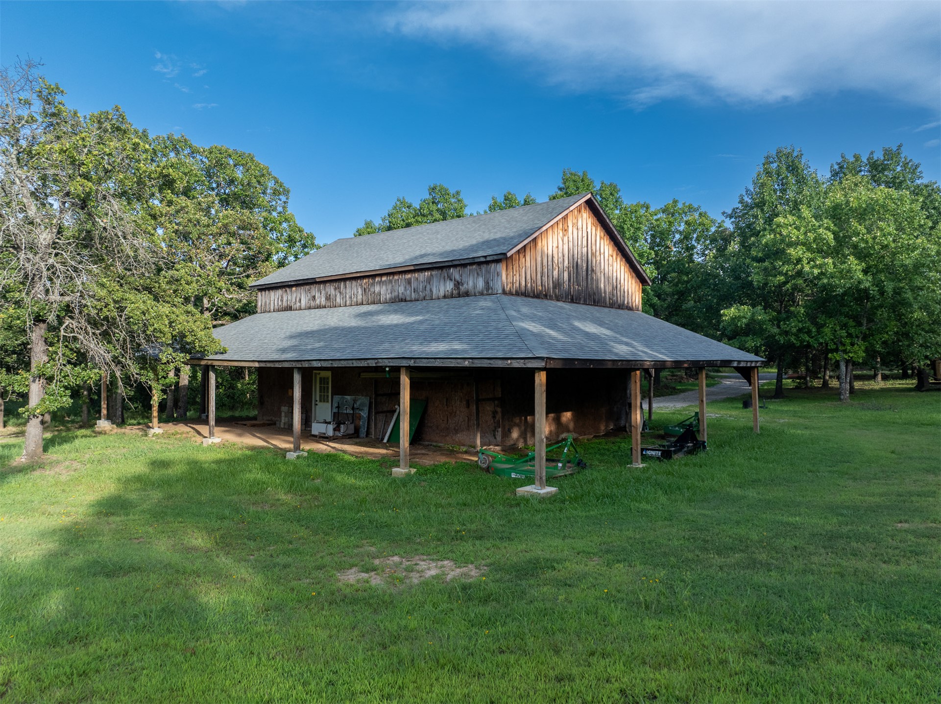 999 County Road 2265 Property Photo 62