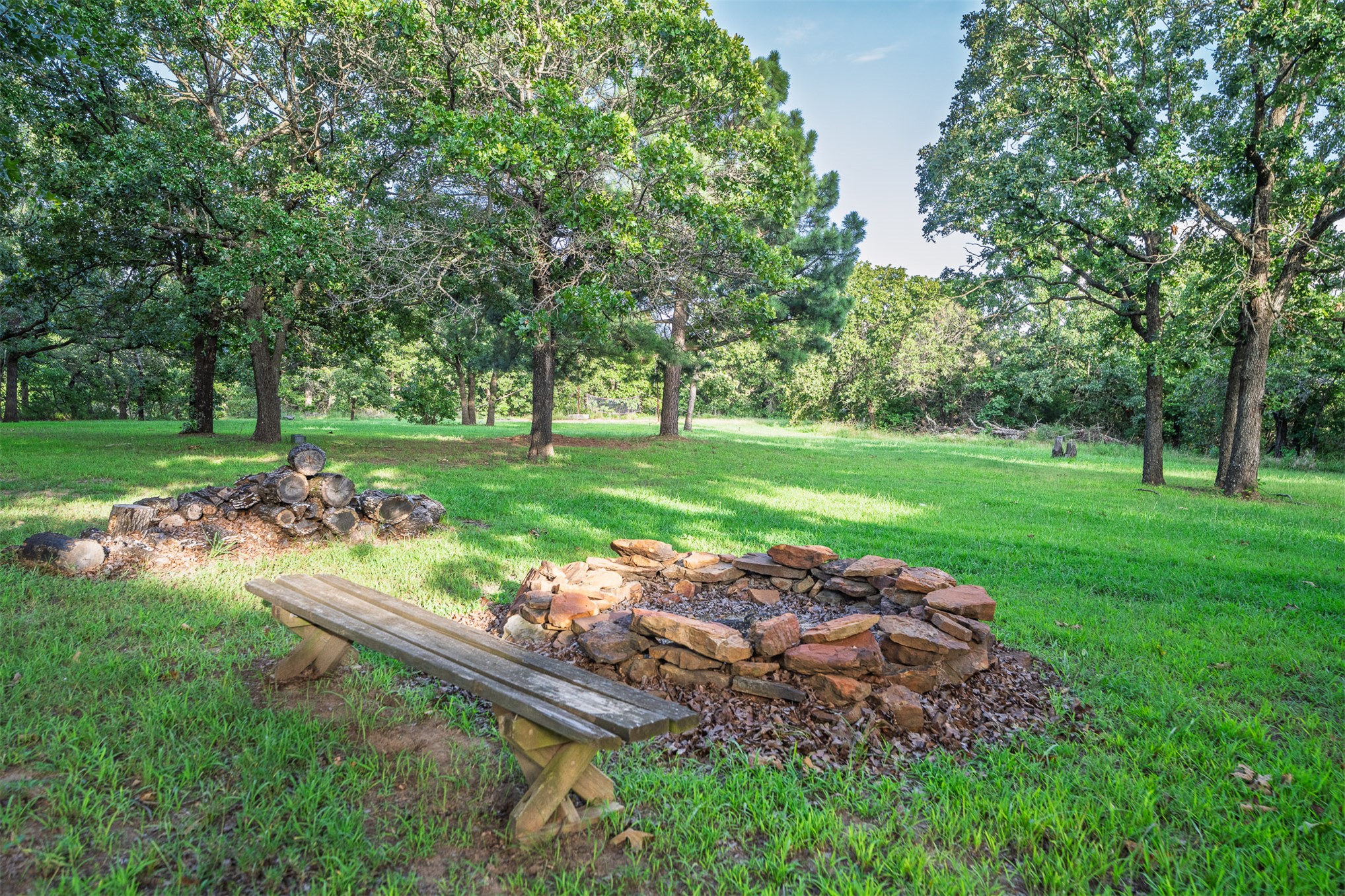 999 County Road 2265 Property Photo 88