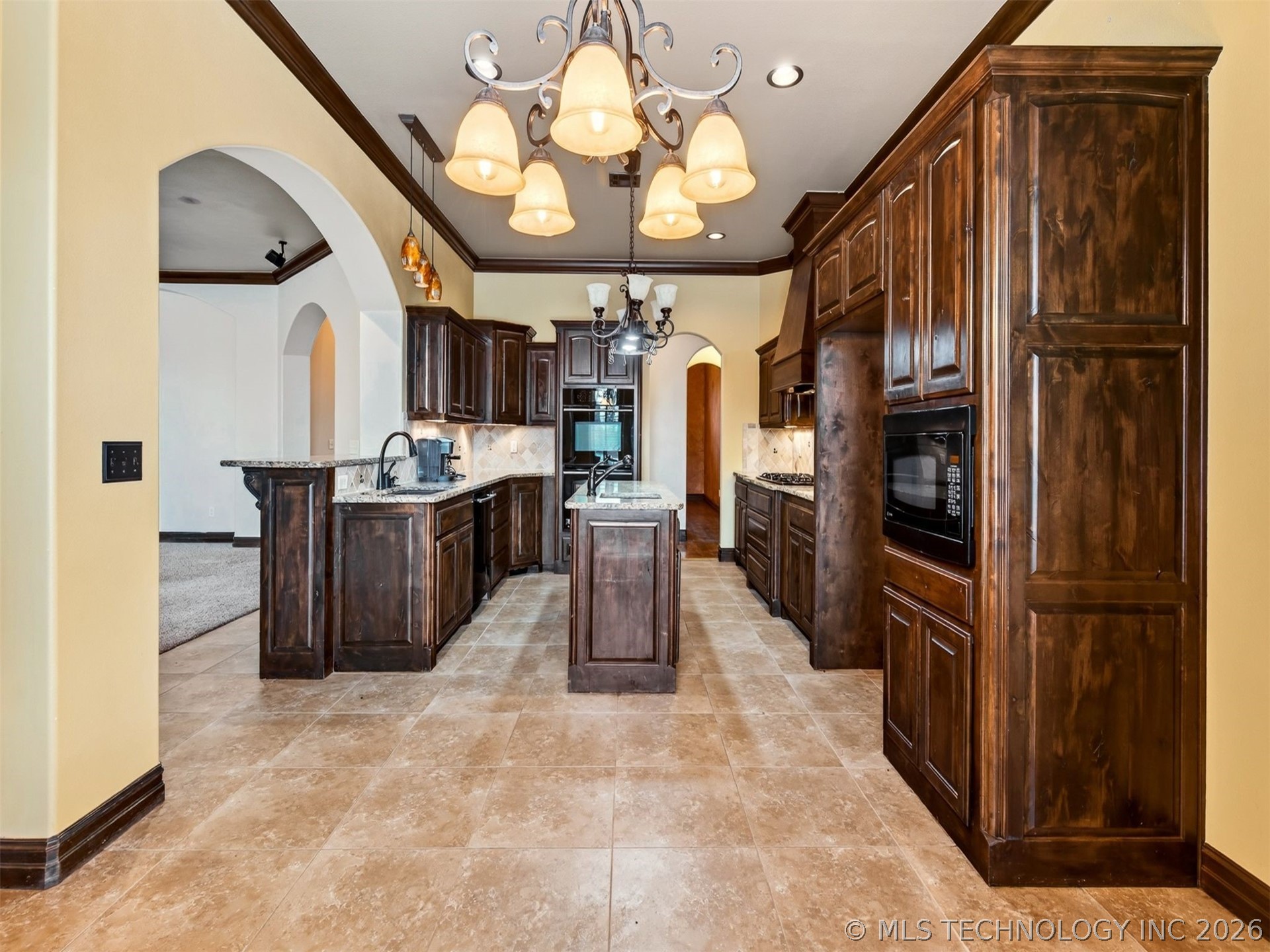 18961 Chickadee Court Property Photo 20