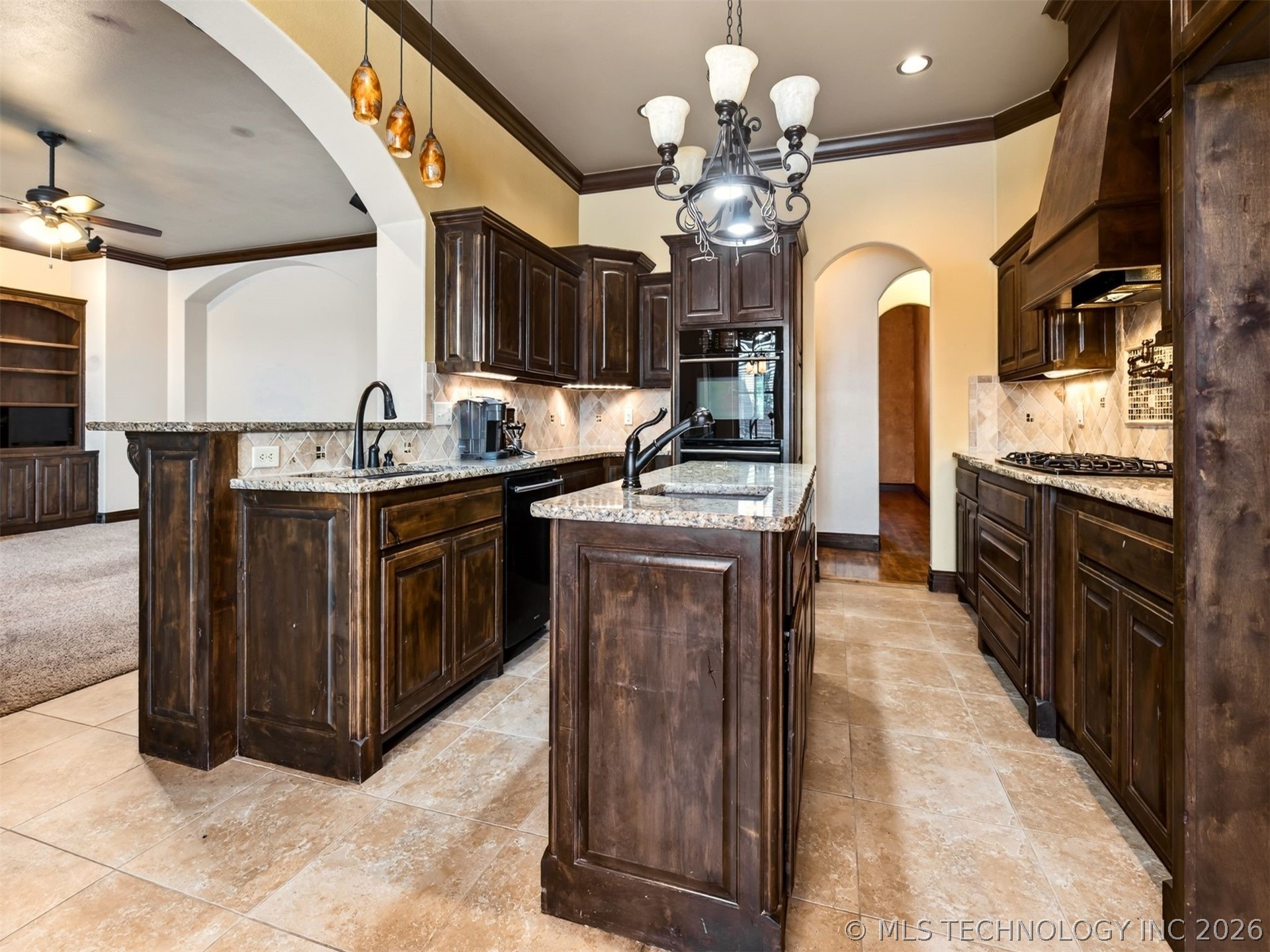 18961 Chickadee Court Property Photo 21