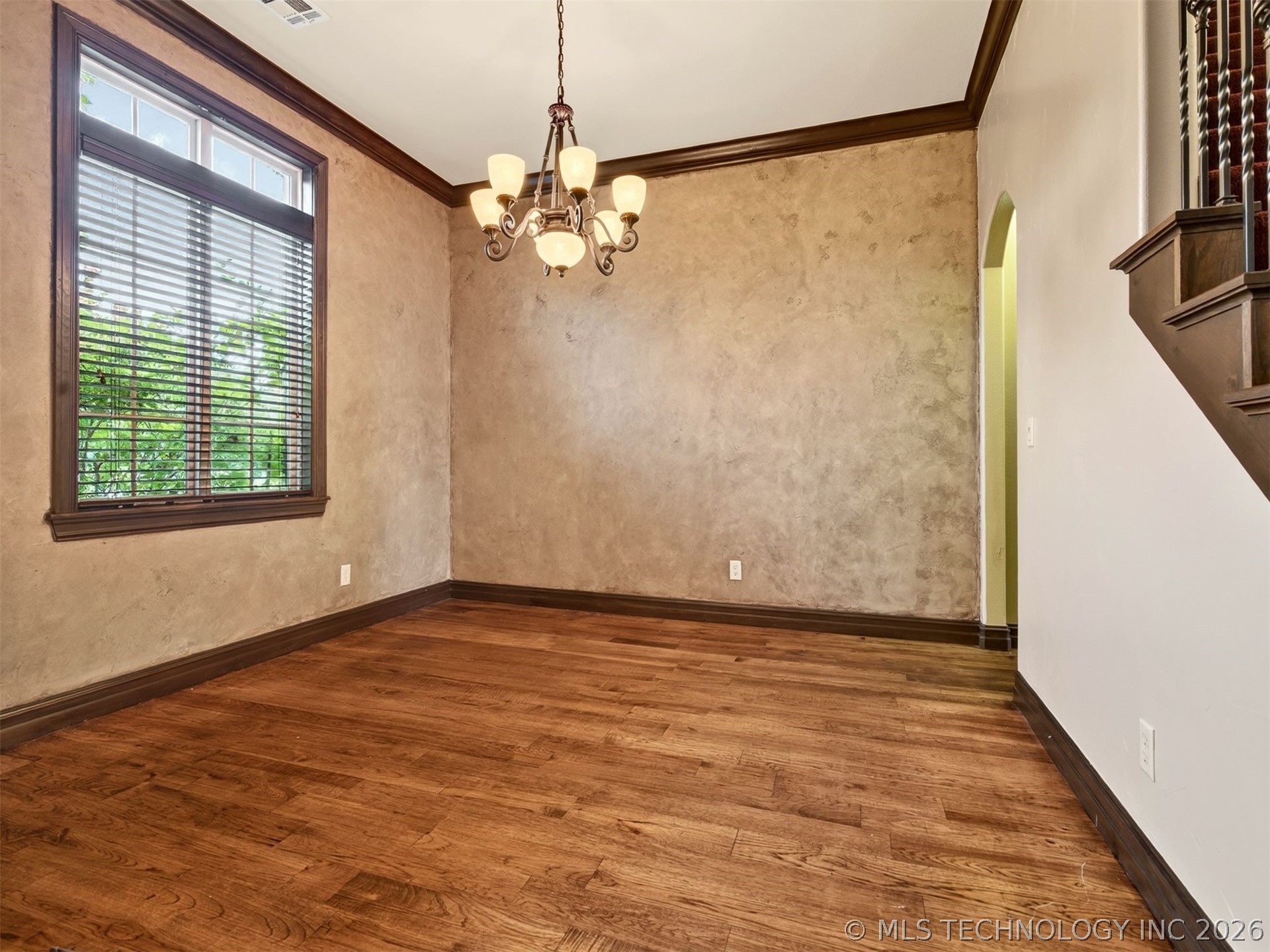 18961 Chickadee Court Property Photo 26