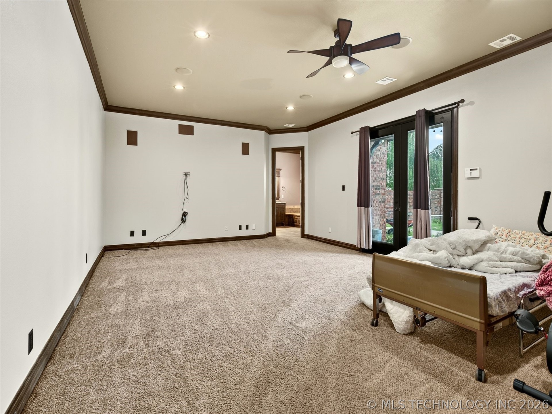 18961 Chickadee Court Property Photo 30
