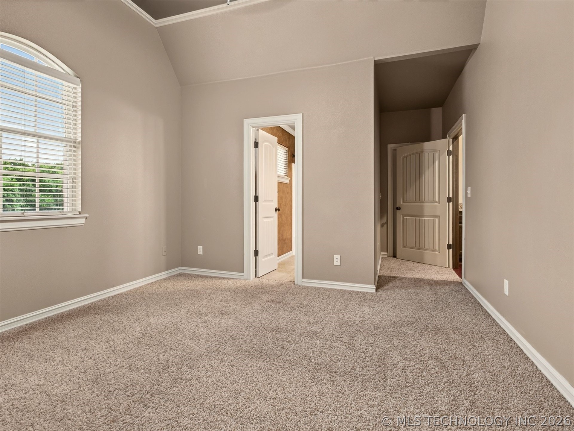18961 Chickadee Court Property Photo 47