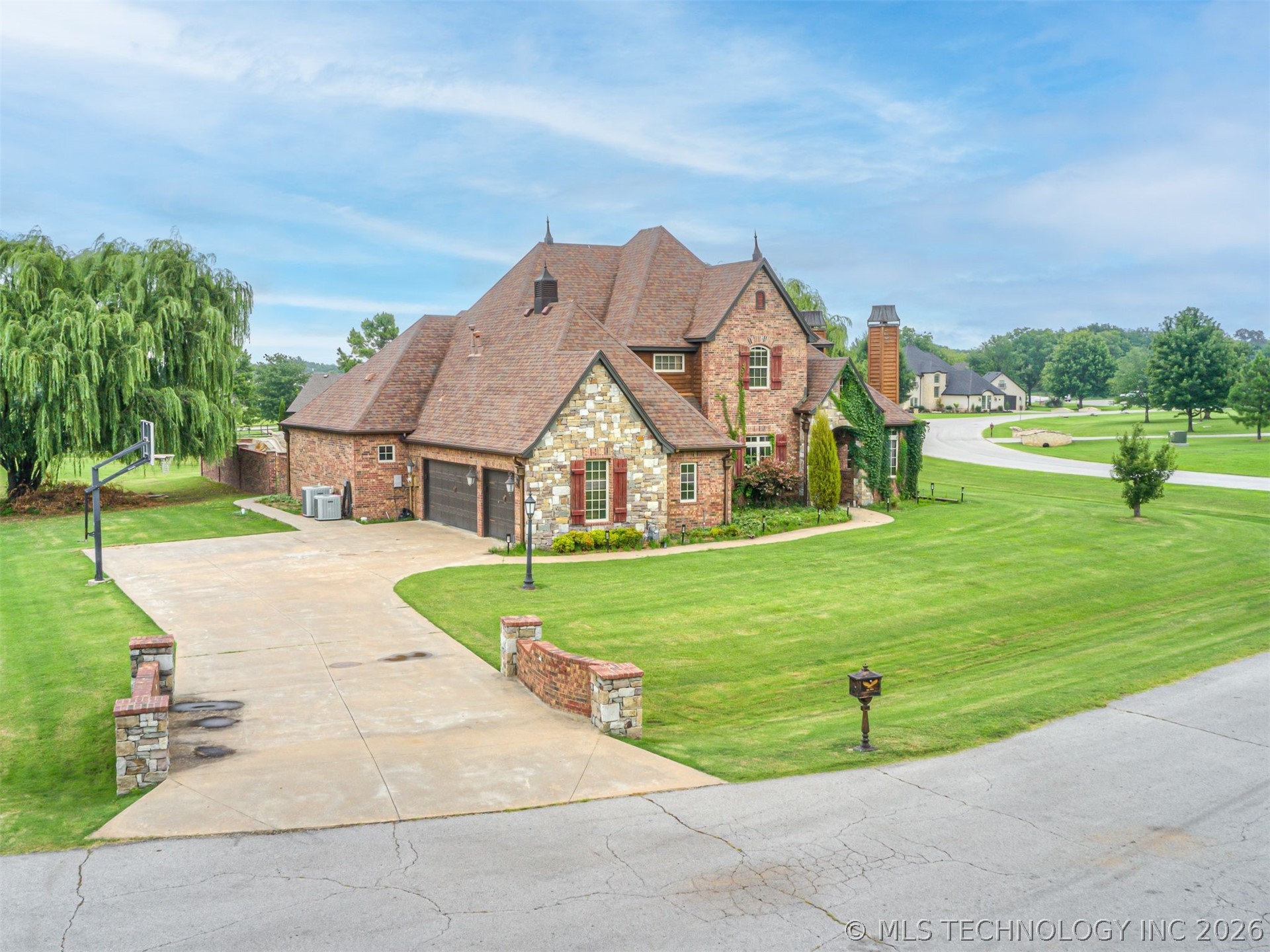 18961 Chickadee Court Property Photo 61