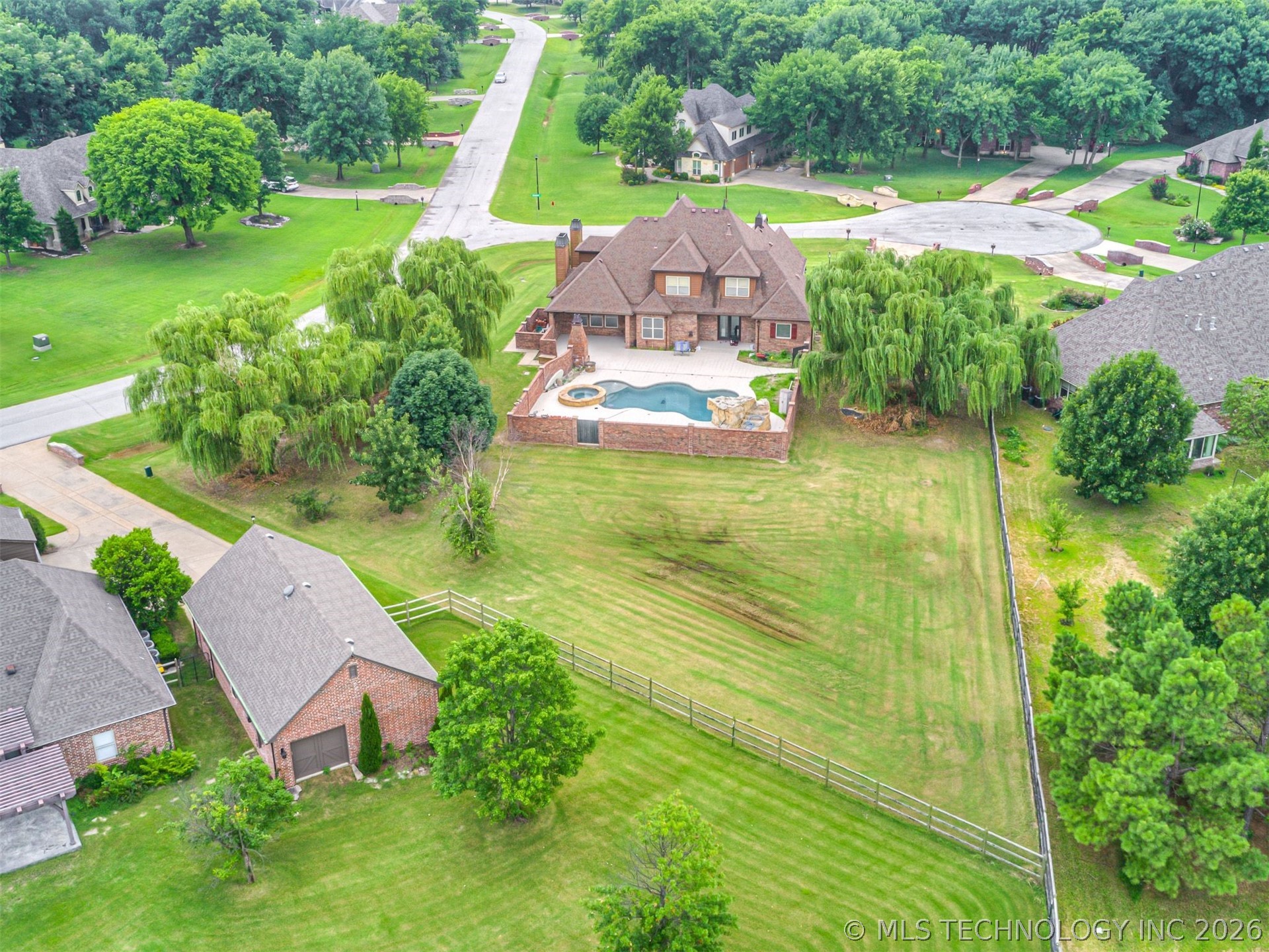 18961 Chickadee Court Property Photo 65