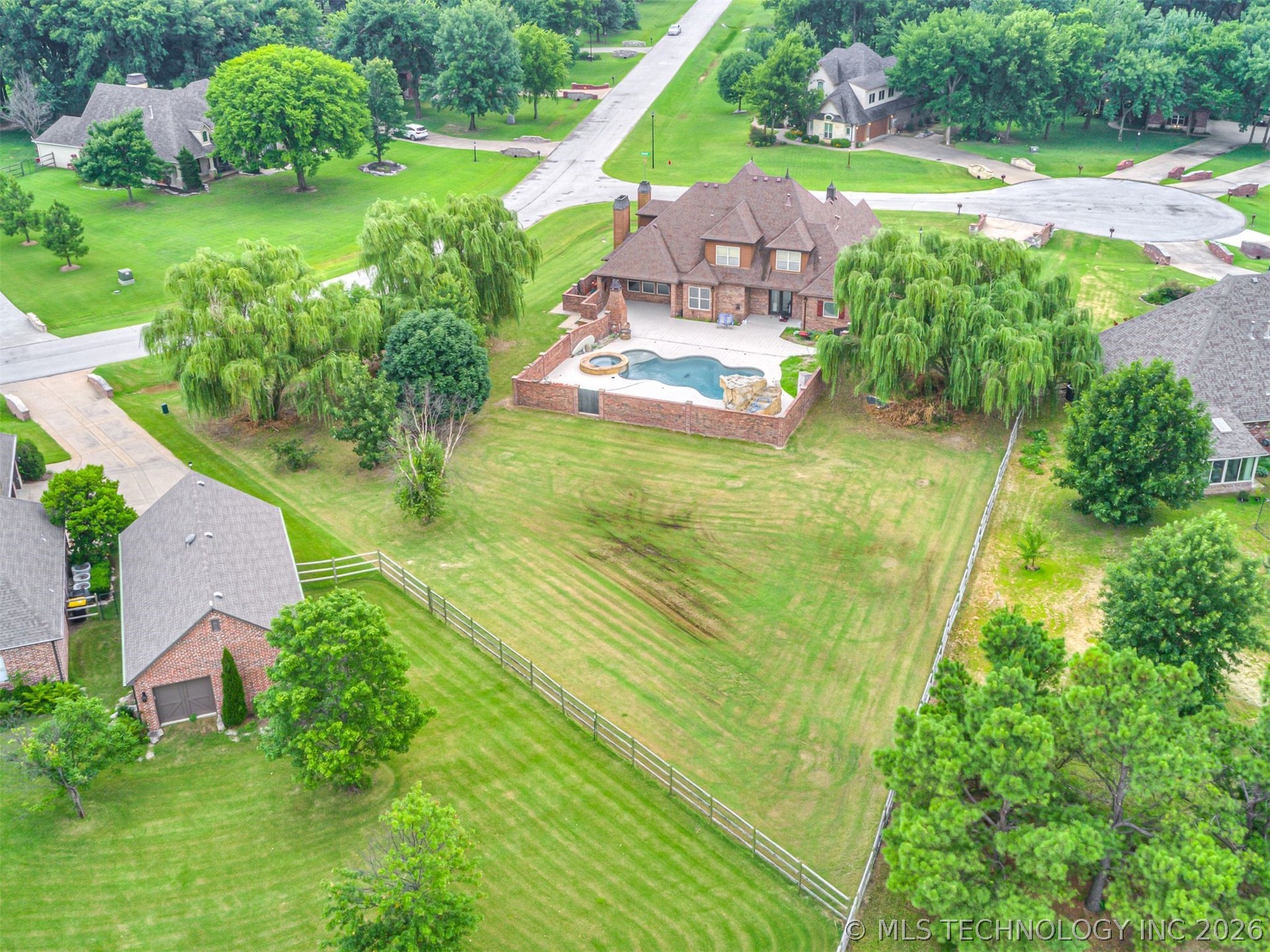 18961 Chickadee Court Property Photo 66
