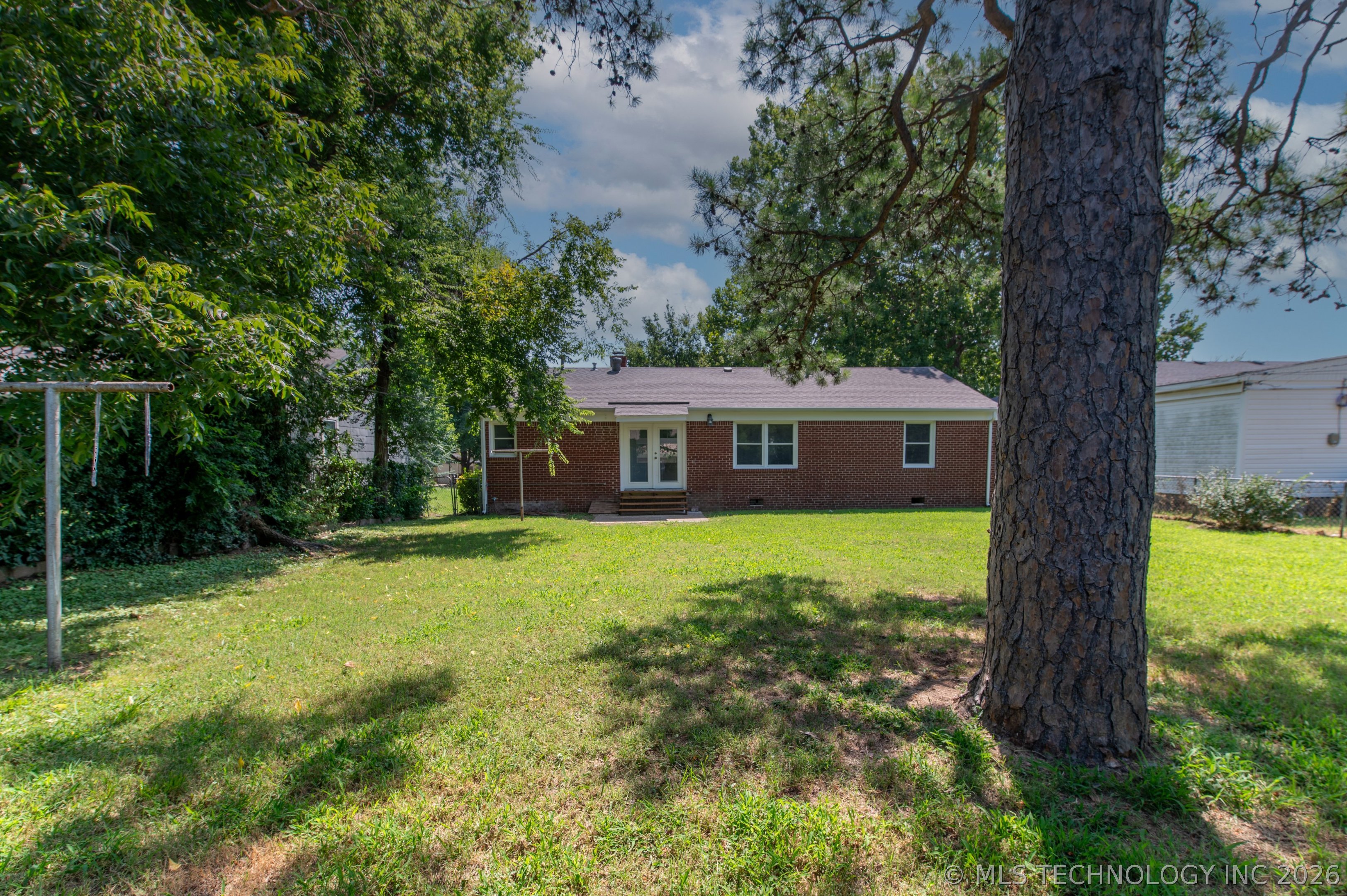 554 S Sandusky Avenue Property Photo 17