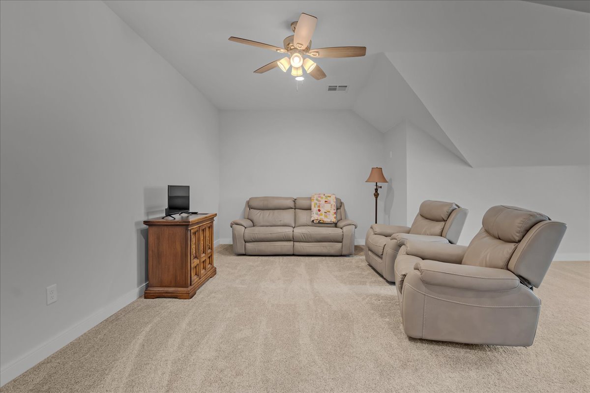 113 E 168th Street S Property Photo 52